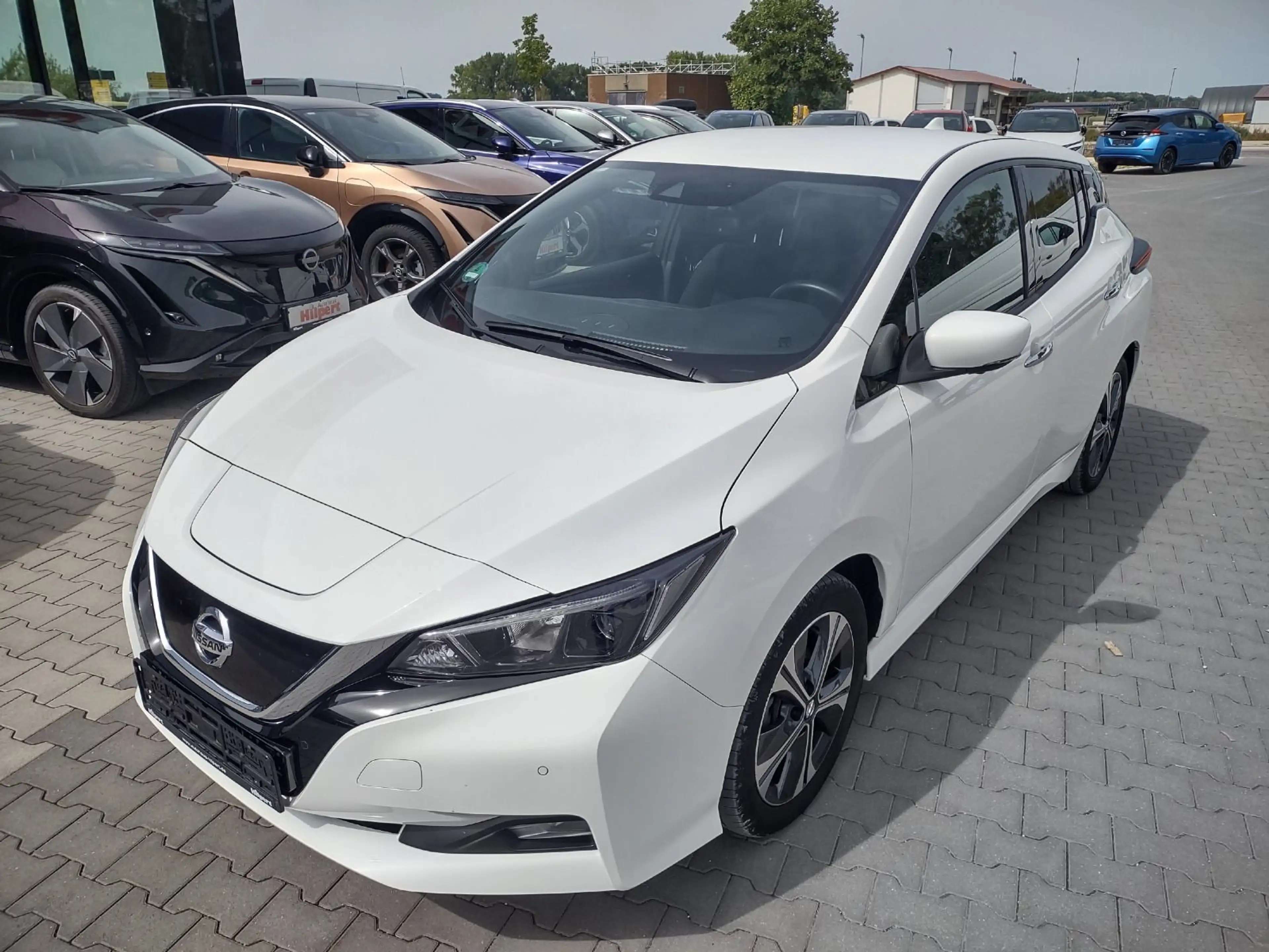 Nissan Leaf N-Connecta 40KW — photo 4