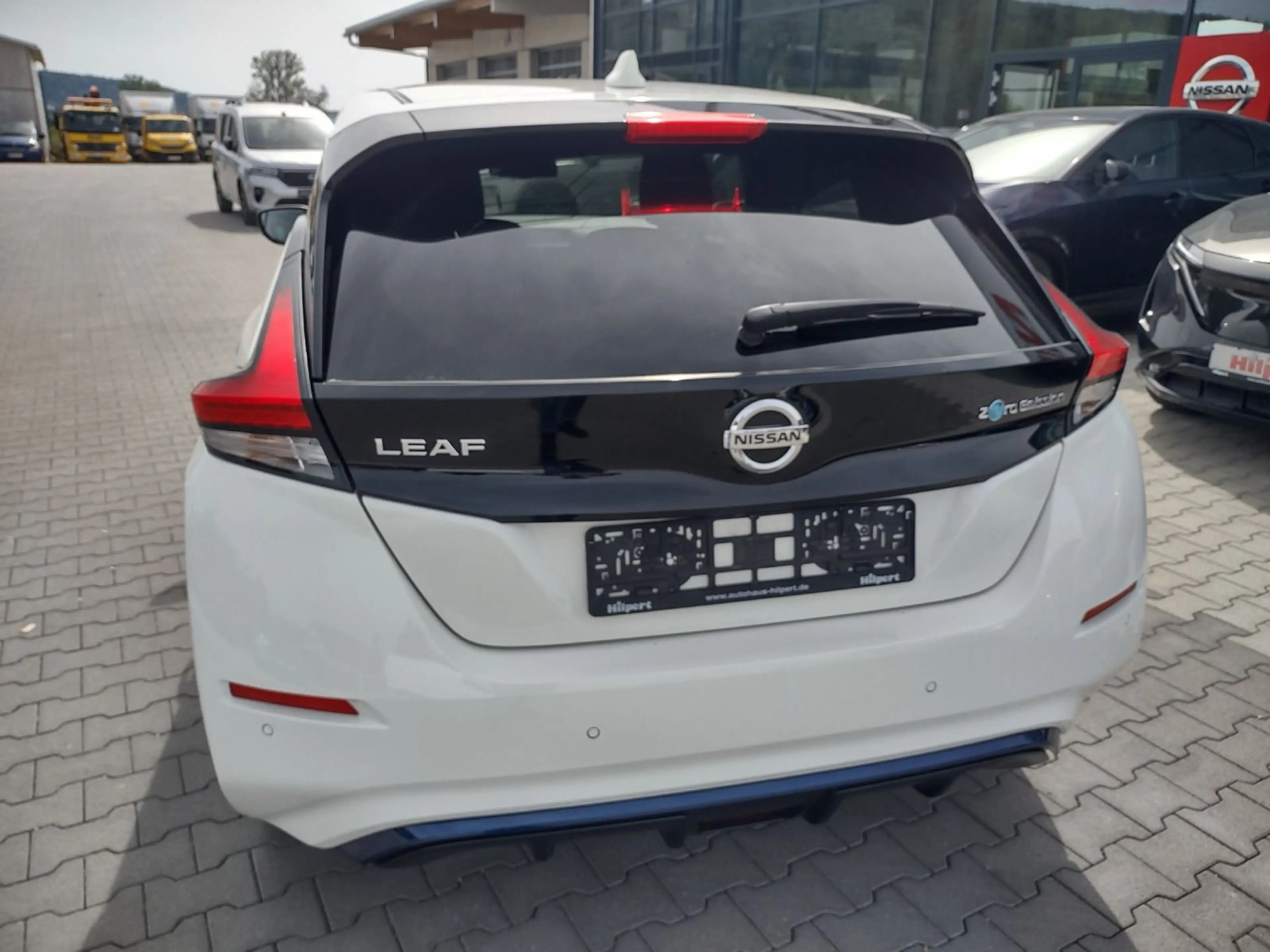 Nissan Leaf N-Connecta 40KW — photo 9