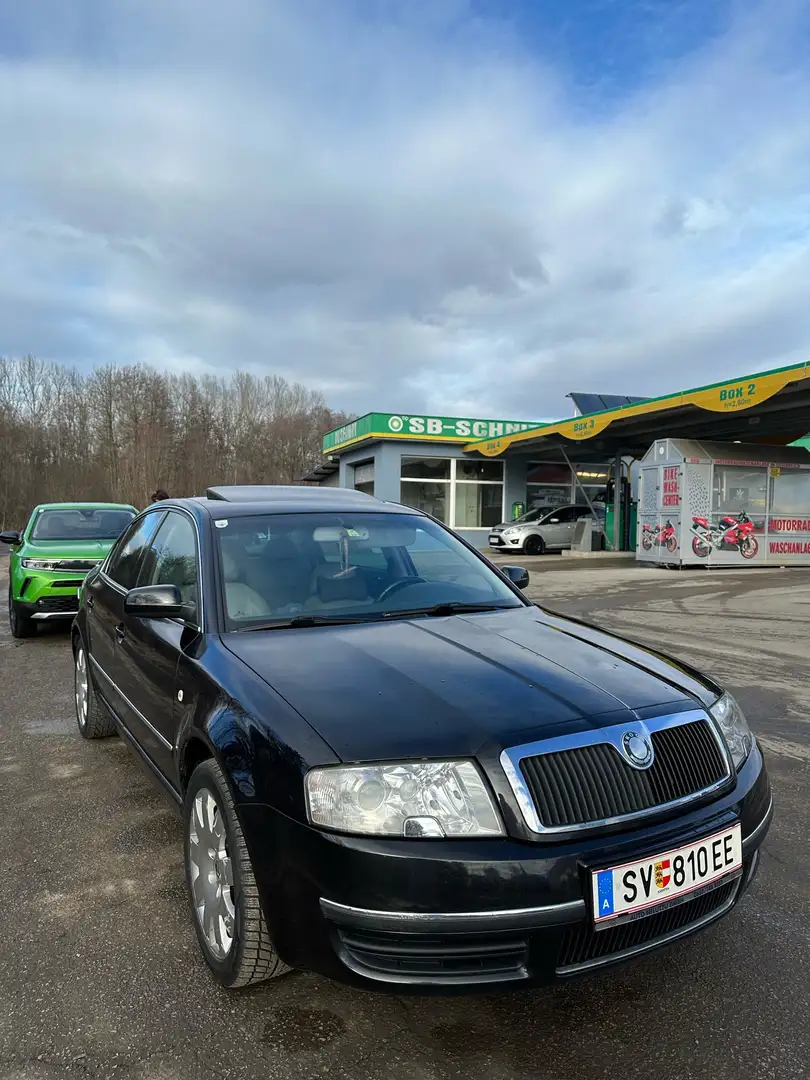 Skoda Superb 1,9 TDI Edition 100 Schwarz - 1