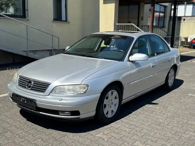 Opel Omega 2.6 V6 Design Edition (SCHIEBEDACH/AUTOMAT