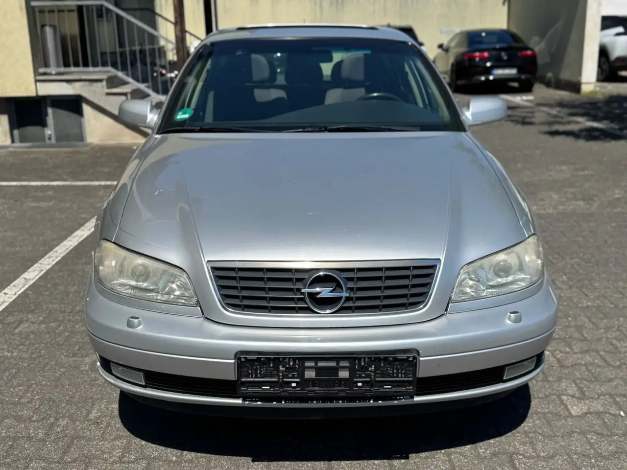 Opel Omega 2.6 V6 Design Edition (SCHIEBEDACH/AUTOMAT, foto 2