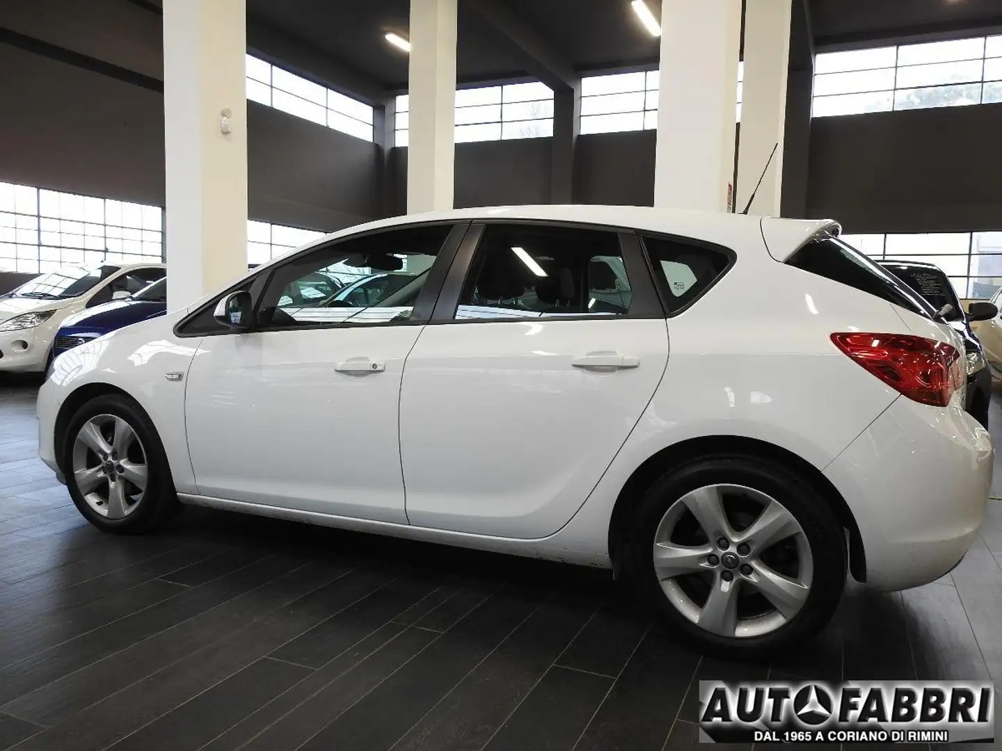 Opel Astra OPEL -  - 1.3 CDTI ecoFLEX 5p. Enjoy 79000 km Wit - 2
