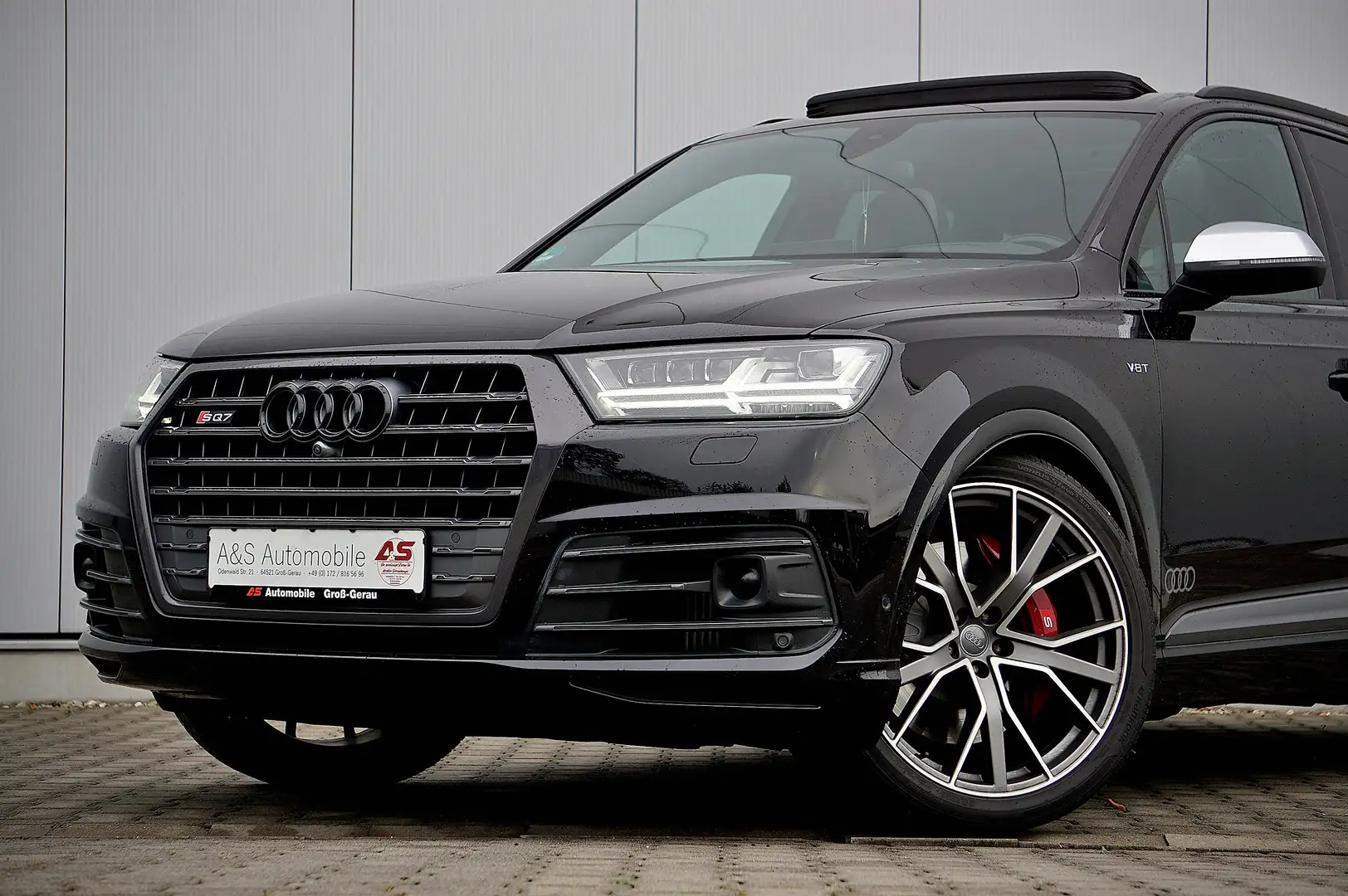 Audi SQ7 4.0 TDI *UNFALLFREI *RS-SITZ RAUTE *VOLL *7 SITZER Black - 1