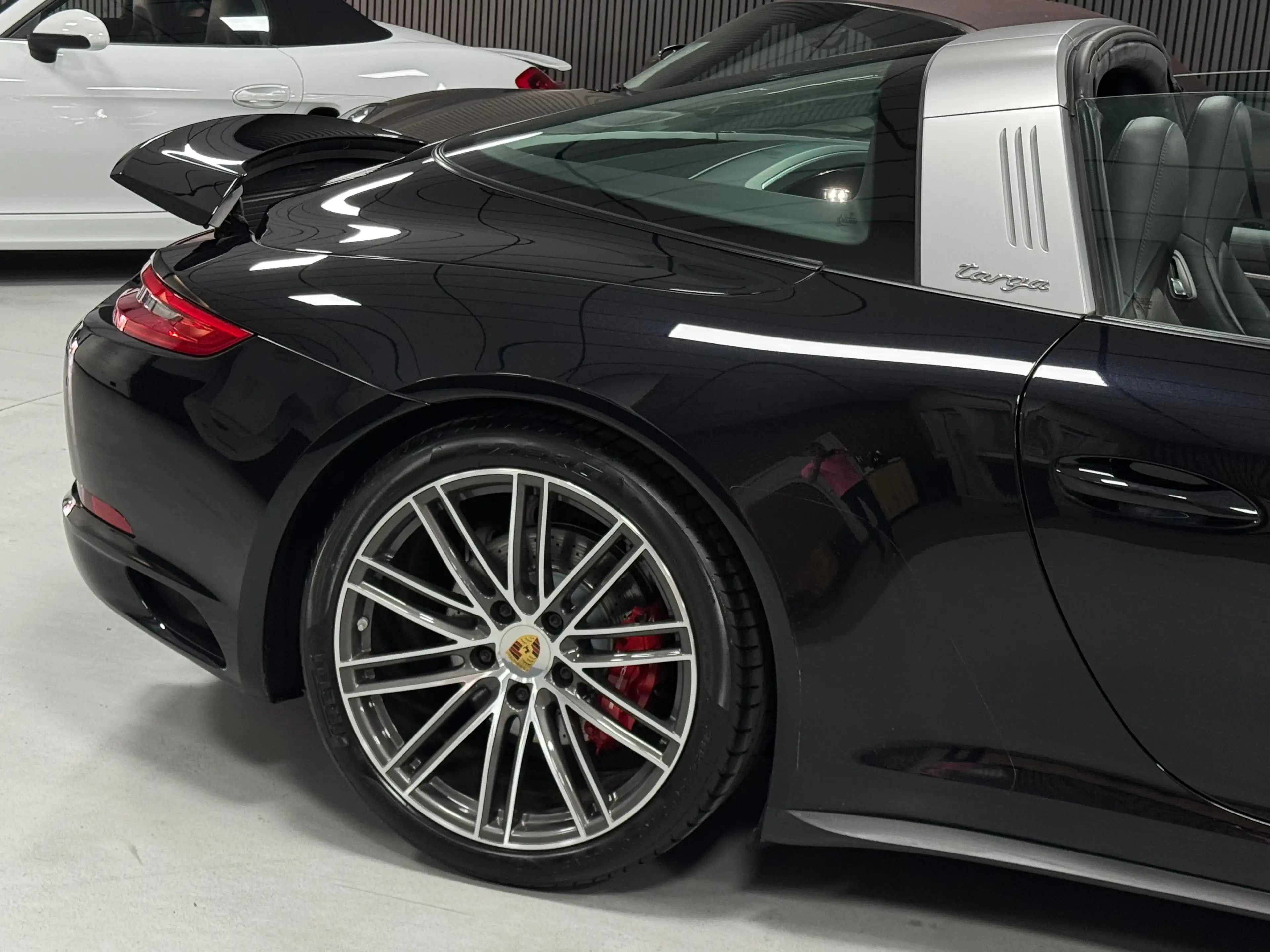 Porsche Targa 911.2 Carrera 4S 3.0 Turbo PDK Full Option Black — photo 13
