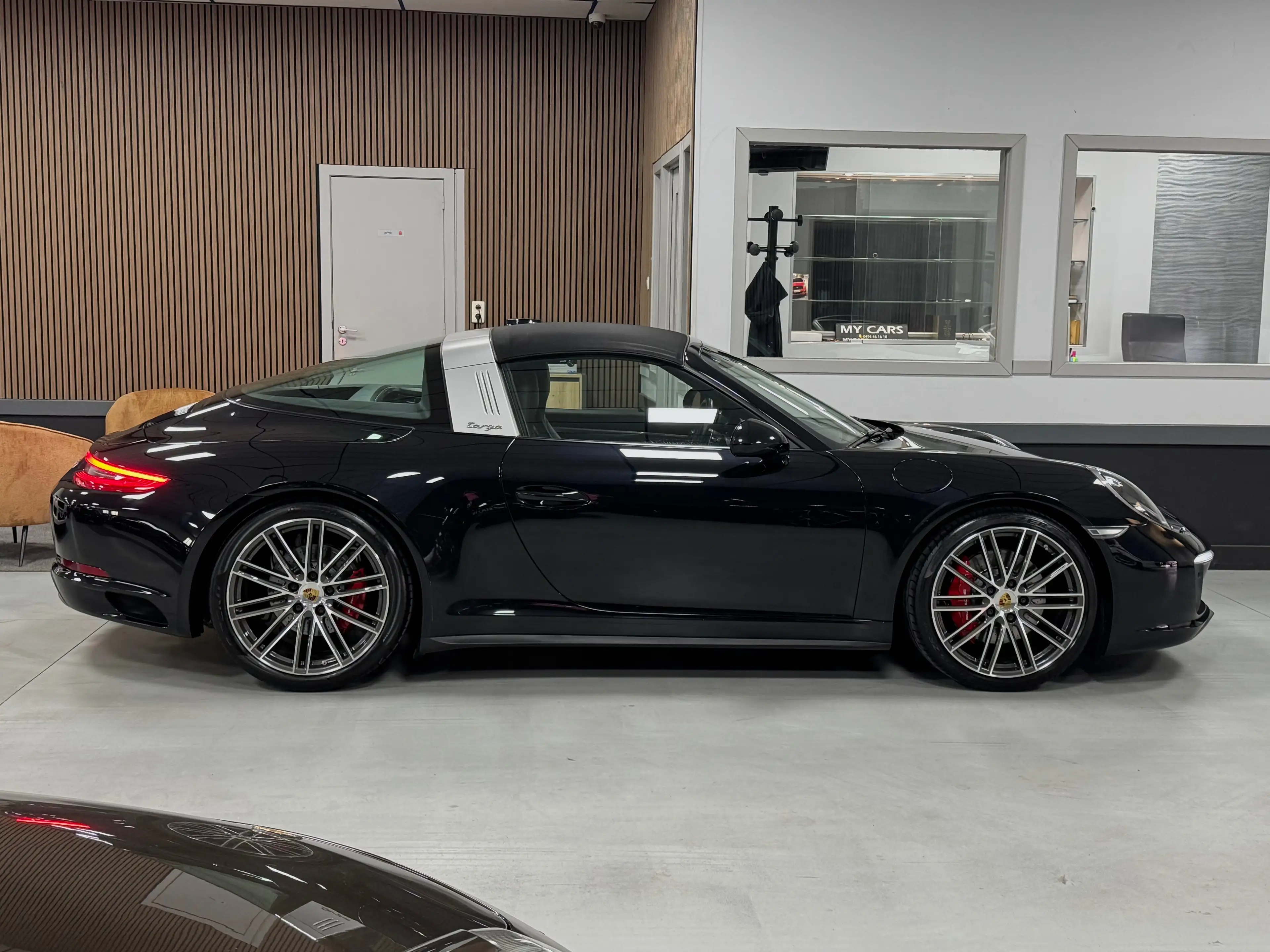 Porsche Targa 911.2 Carrera 4S 3.0 Turbo PDK Full Option Black — photo 7