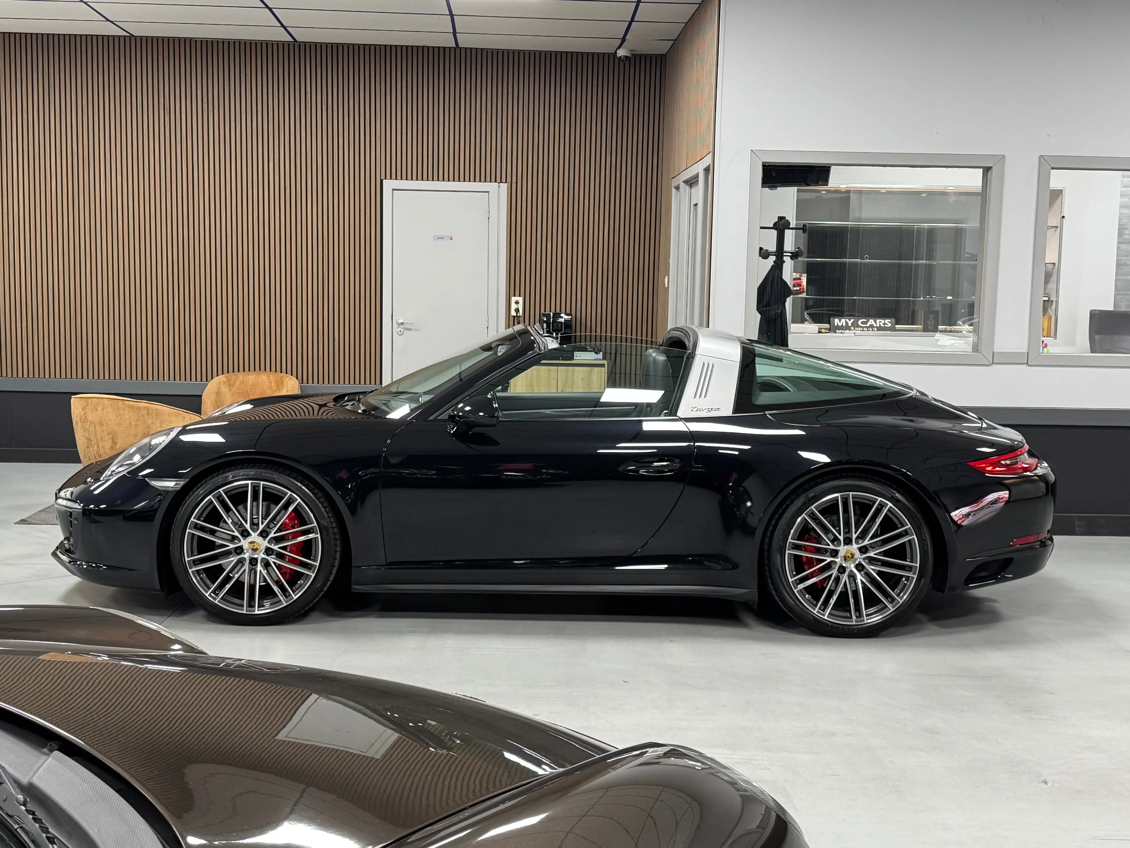 Porsche Targa 911.2 Carrera 4S 3.0 Turbo PDK Full Option Black — photo 12
