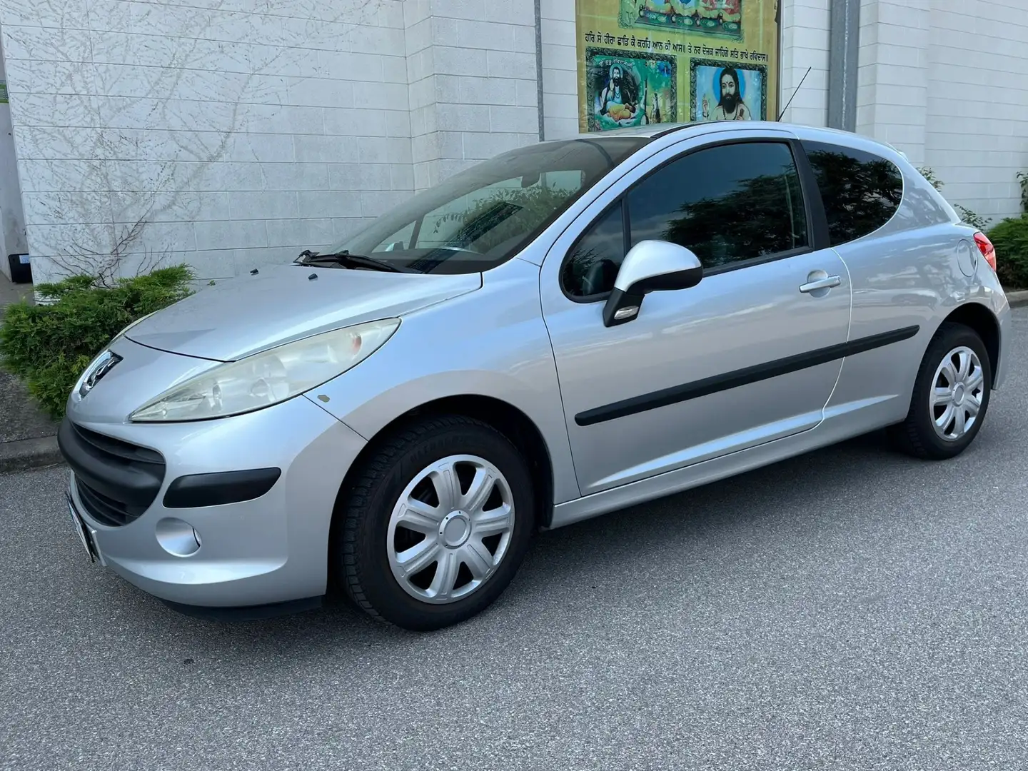 Peugeot 207 3p 1.4 8v One-Line - 1