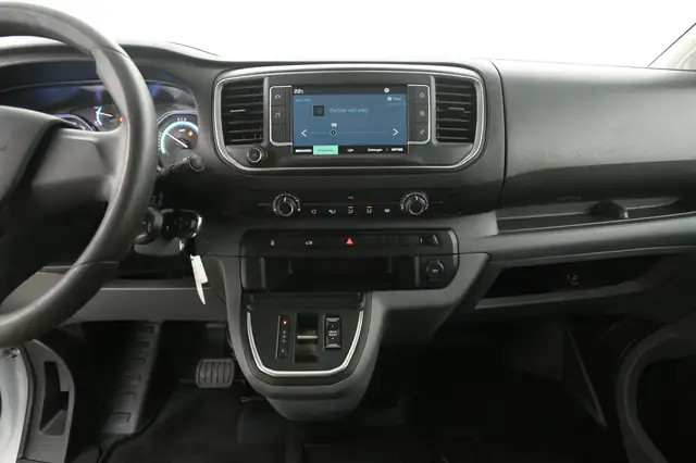 Peugeot E-Expert view 13