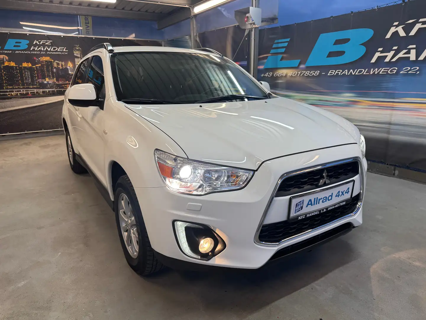 Mitsubishi ASX ASX Invite 2WD Weiß - 1