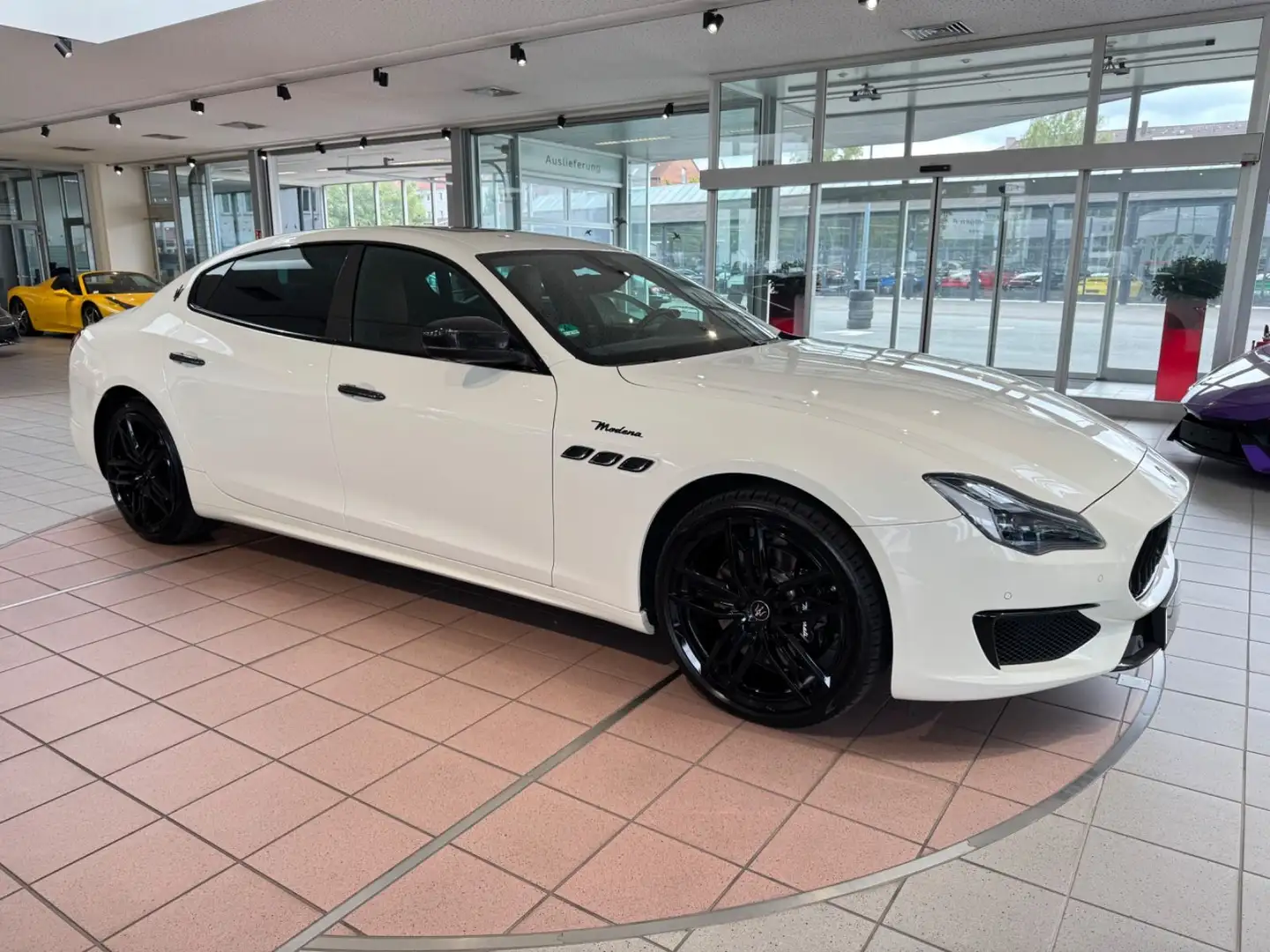 Maserati Quattroporte Modena Q4 Carbon Weiß - 2