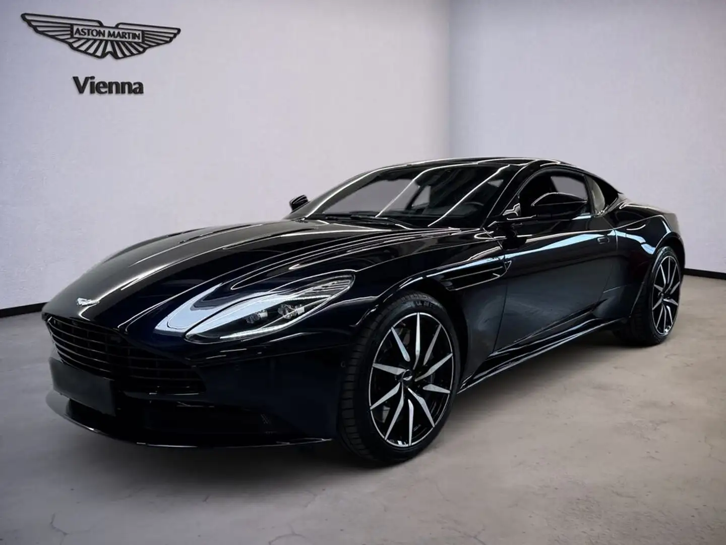 Aston Martin DB11 5.2 V12 | Ultramarine Black | 1Y AM warranty Niebieski - 1