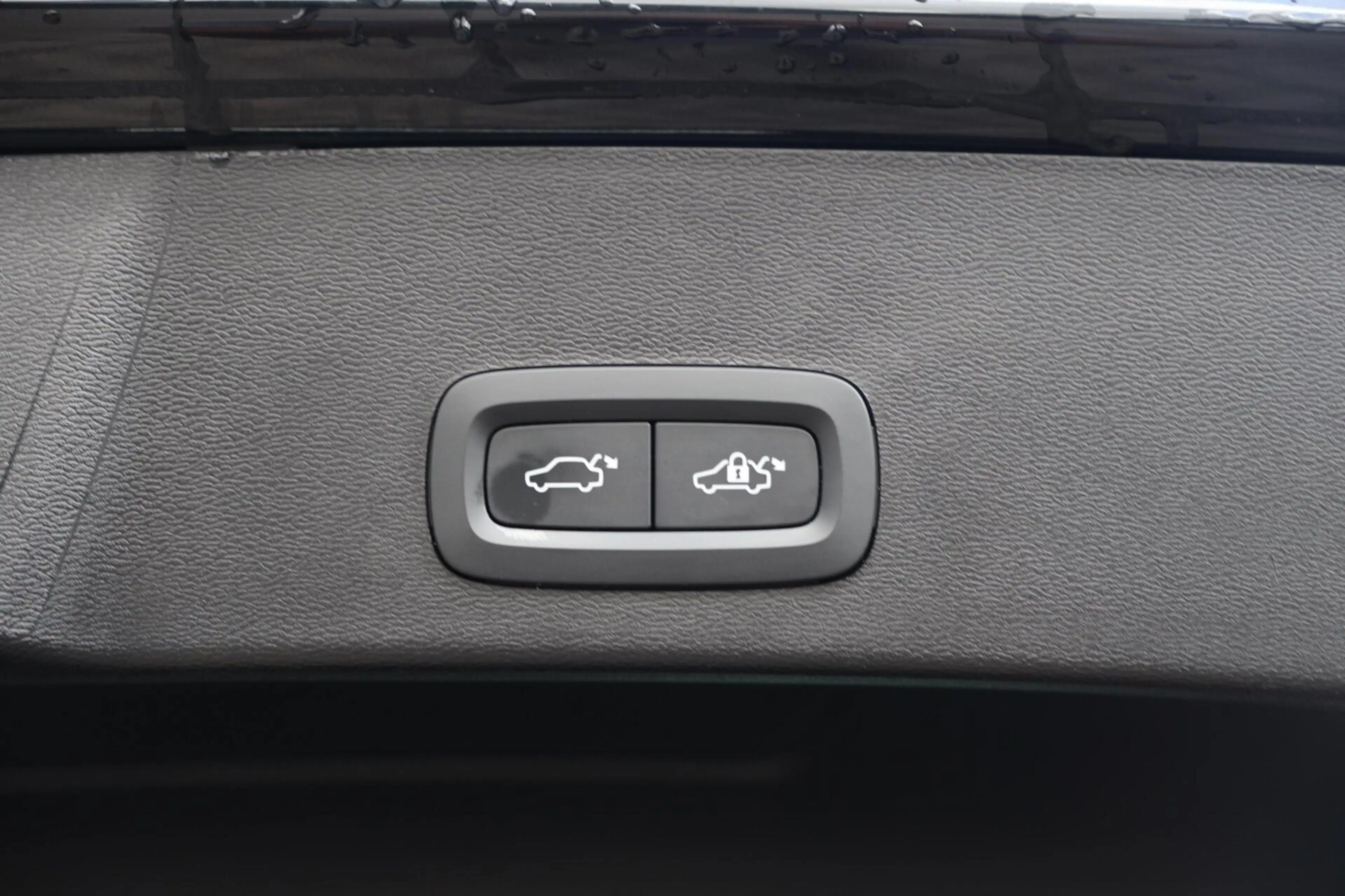 Volvo XC40 T5 Recharge Plus Dark | Stoelverwarming | Trekhaak — photo 15