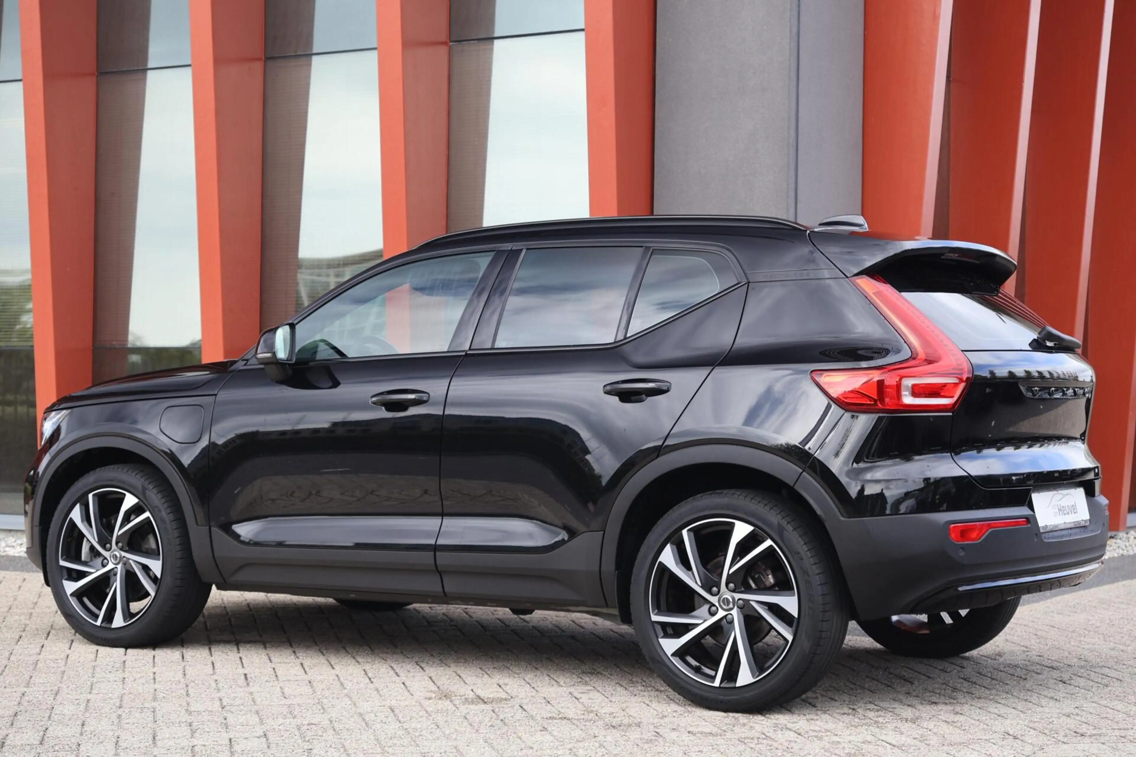 Volvo XC40 T5 Recharge Plus Dark | Stoelverwarming | Trekhaak — photo 3