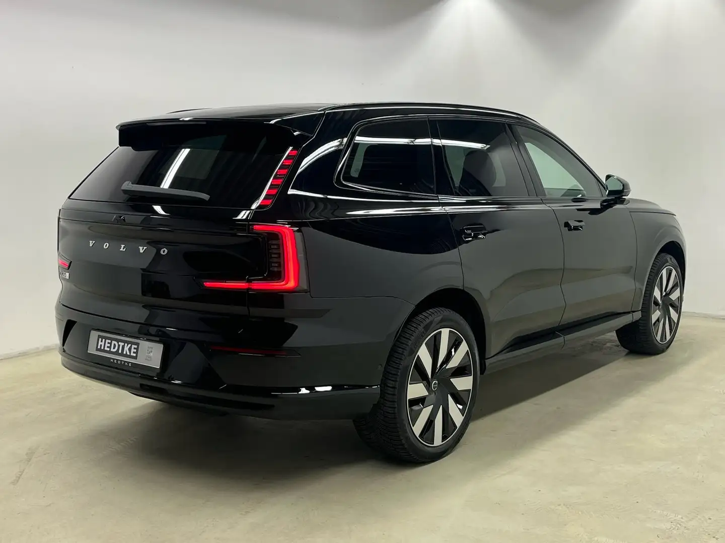 Volvo EX90 TWIN Performance Ultra 21"+AHK+PILOT+WINTER Noir - 2