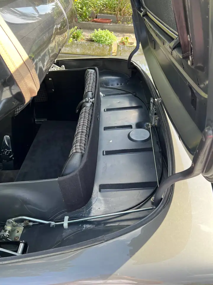 Mercedes-Benz SL 300 letzte Modellpflege, foto 8