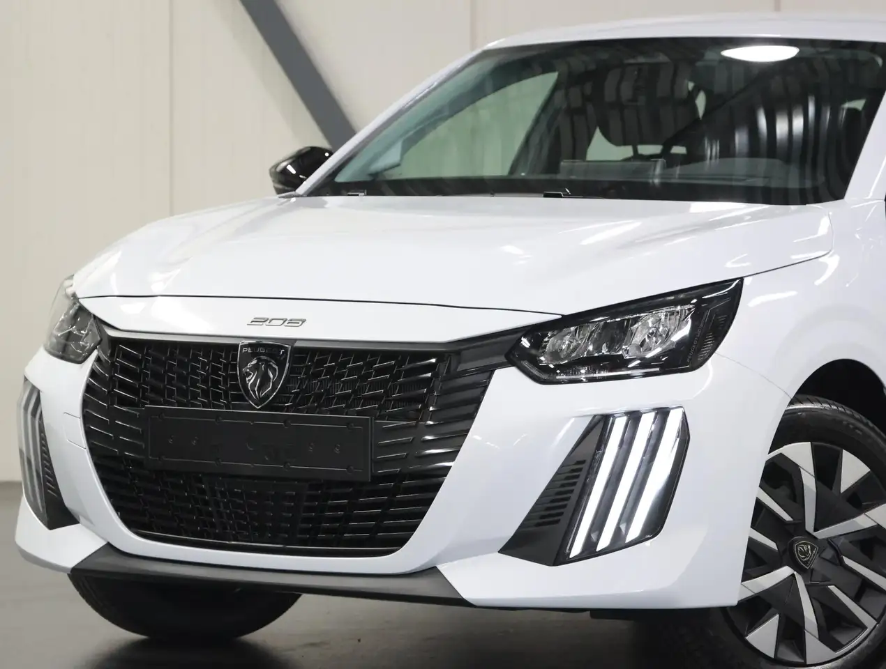 Peugeot e-208 2026