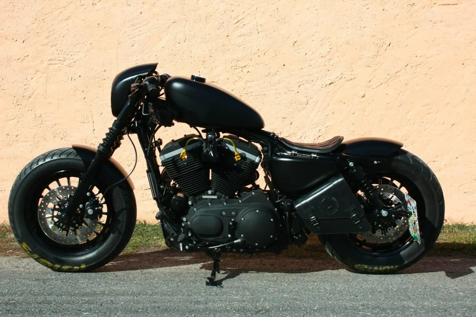 Harley-Davidson XL 883 XL 883 N IRON "UMBAU" KESS TECH & REV TECH Černá - 1