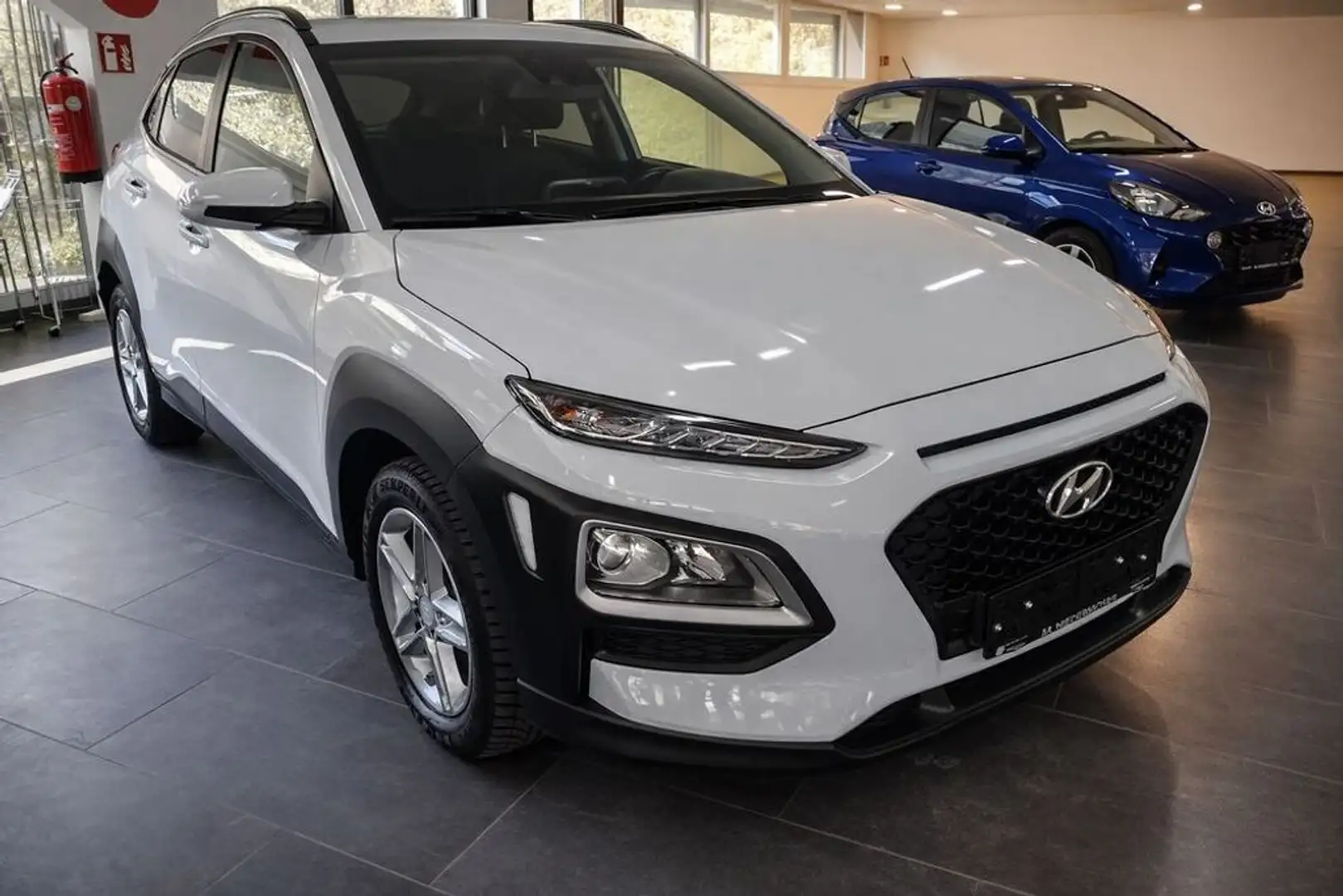Hyundai KONA LEVEL 3 Plus 4WD Weiß - 1