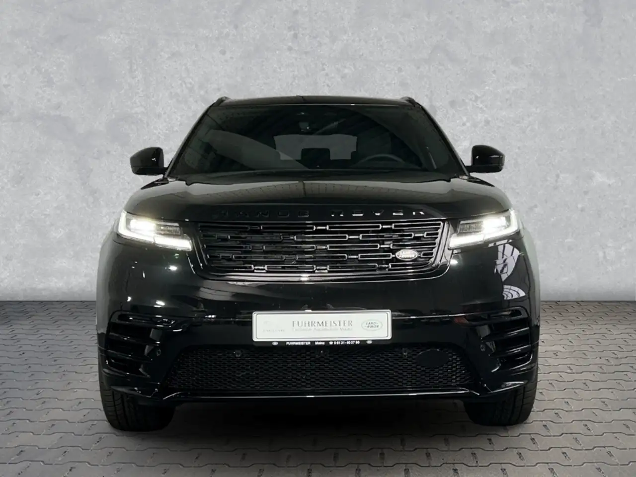 Land Rover Range Rover Velar 2026 — фото 8
