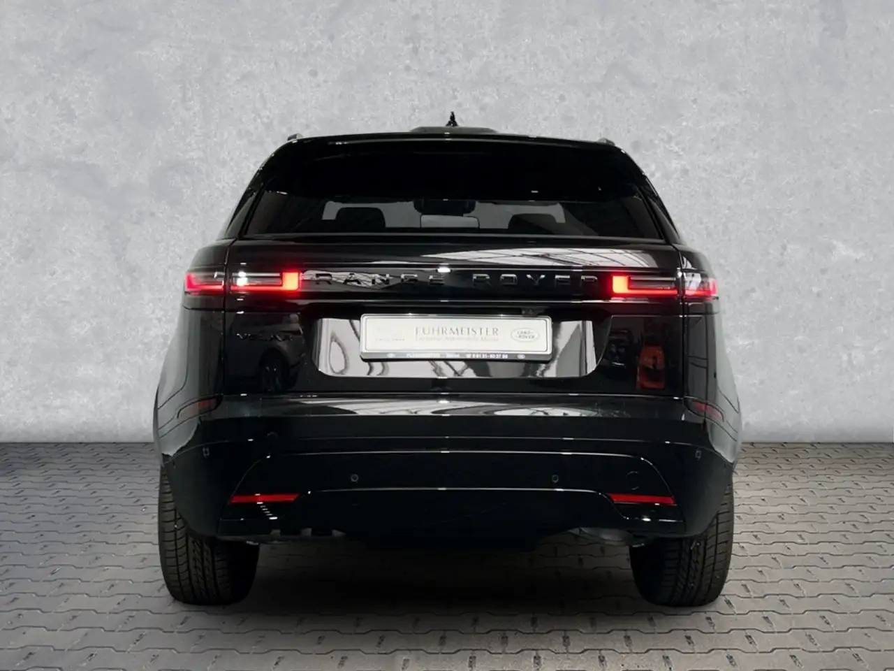 Land Rover Range Rover Velar 2026 — фото 7