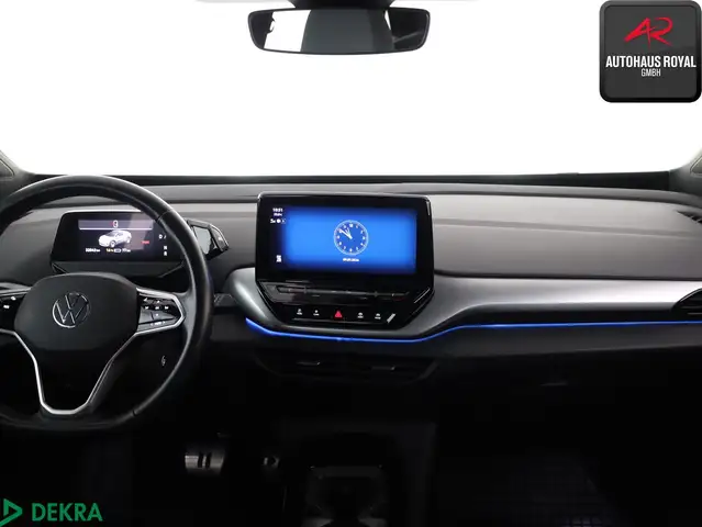 Volkswagen Id.4 view 9