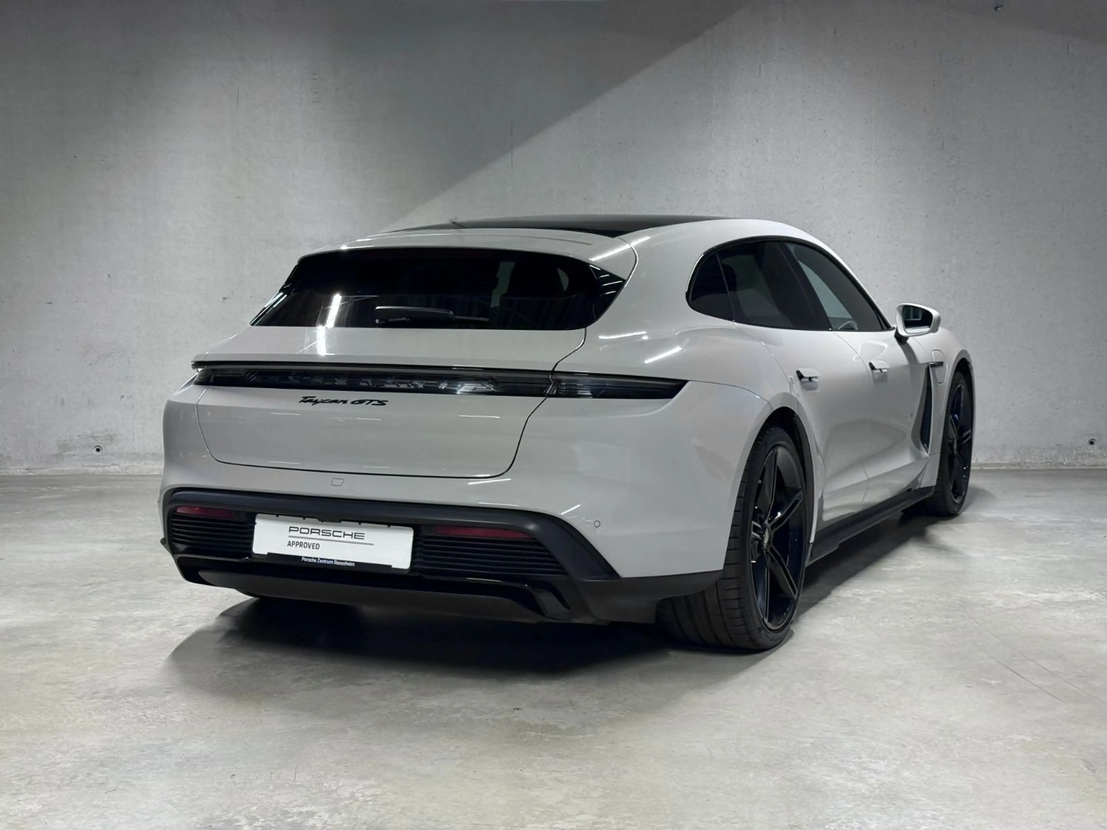 Porsche Taycan GTS Sport Turismo | Head-Up | InnoDrive | — photo 6
