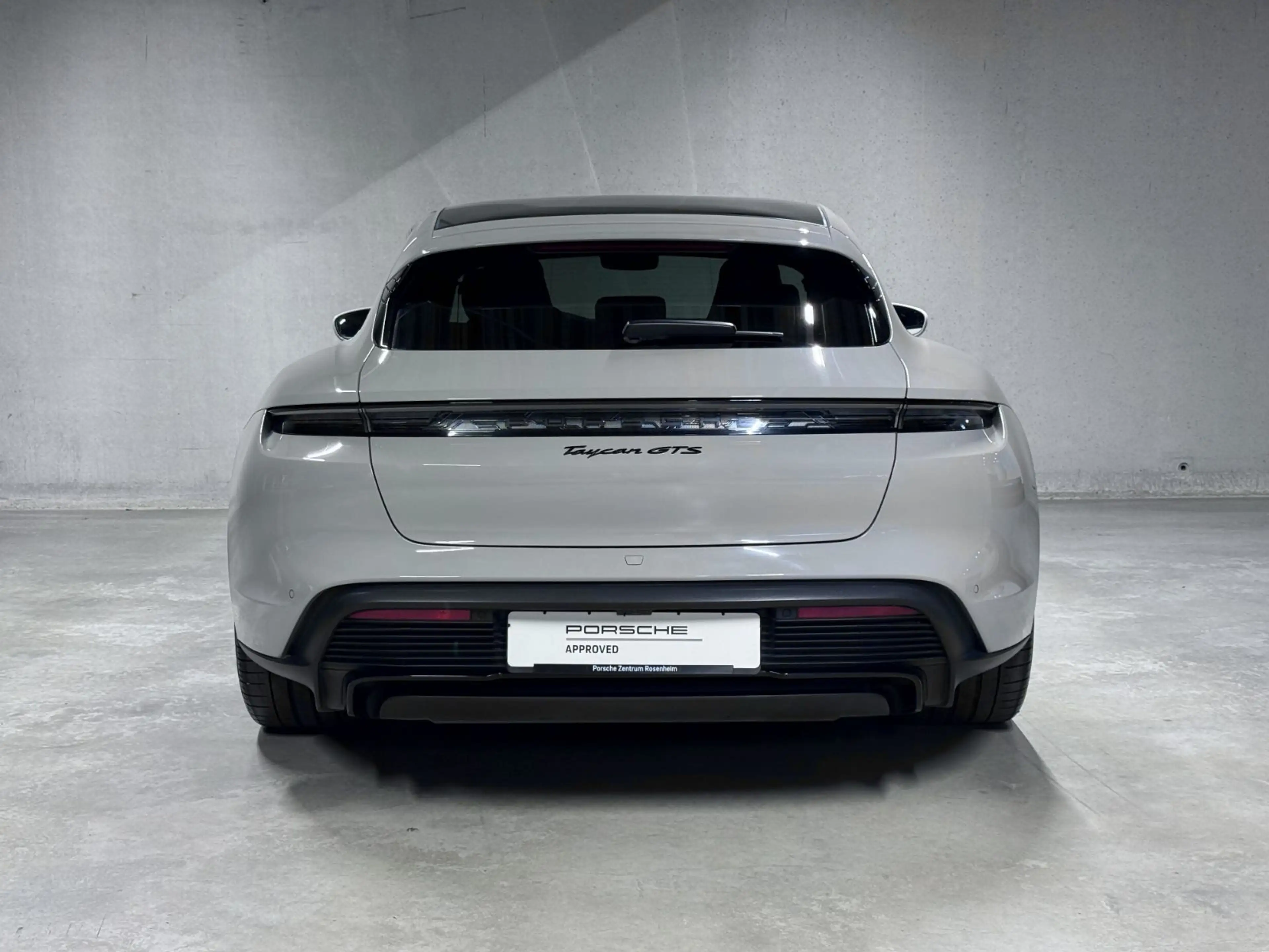 Porsche Taycan GTS Sport Turismo | Head-Up | InnoDrive | — photo 5