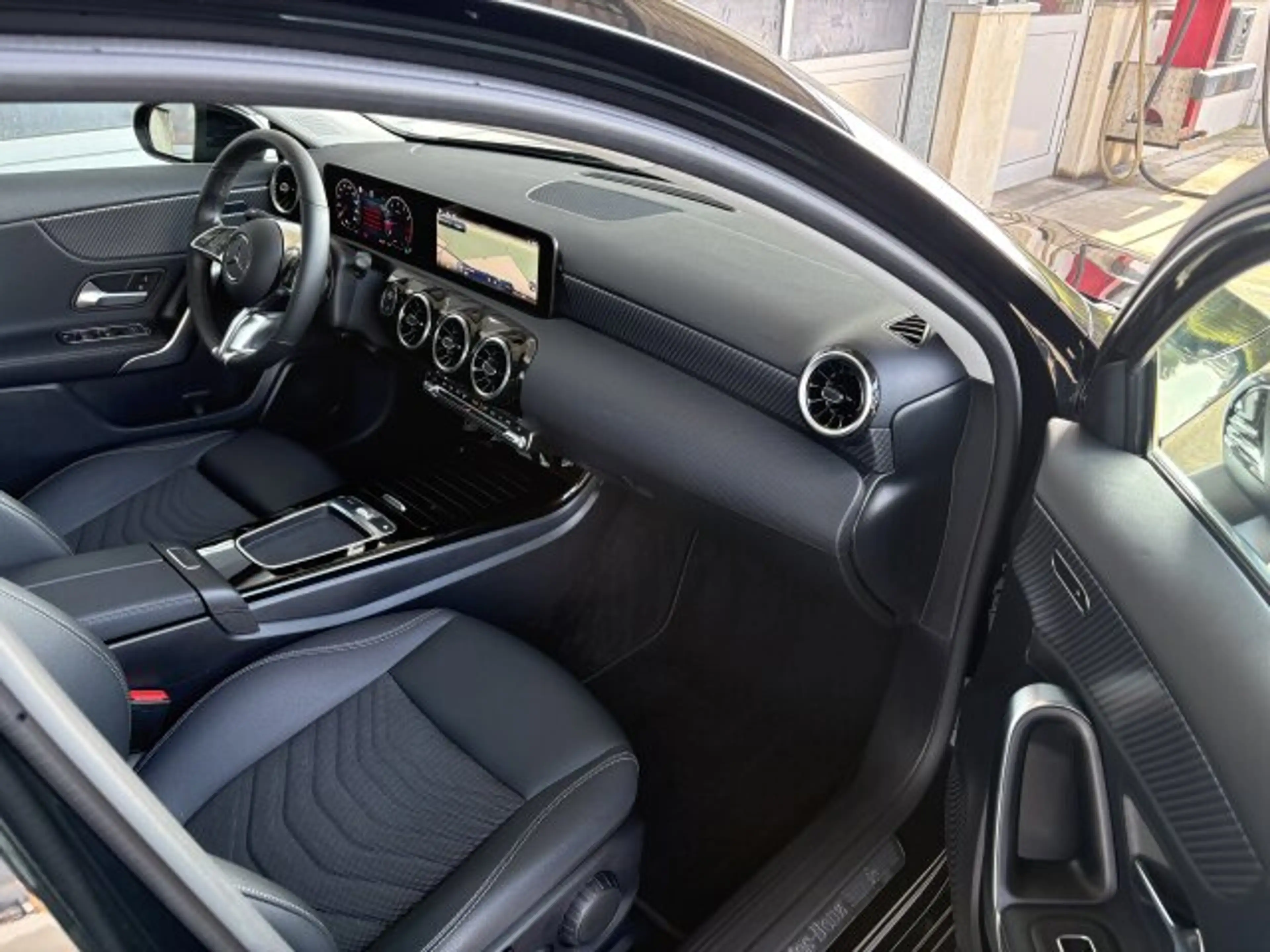 Mercedes-Benz A 200 A 200 Progressive Advanced LED Kamera Winter-Pak — photo 11