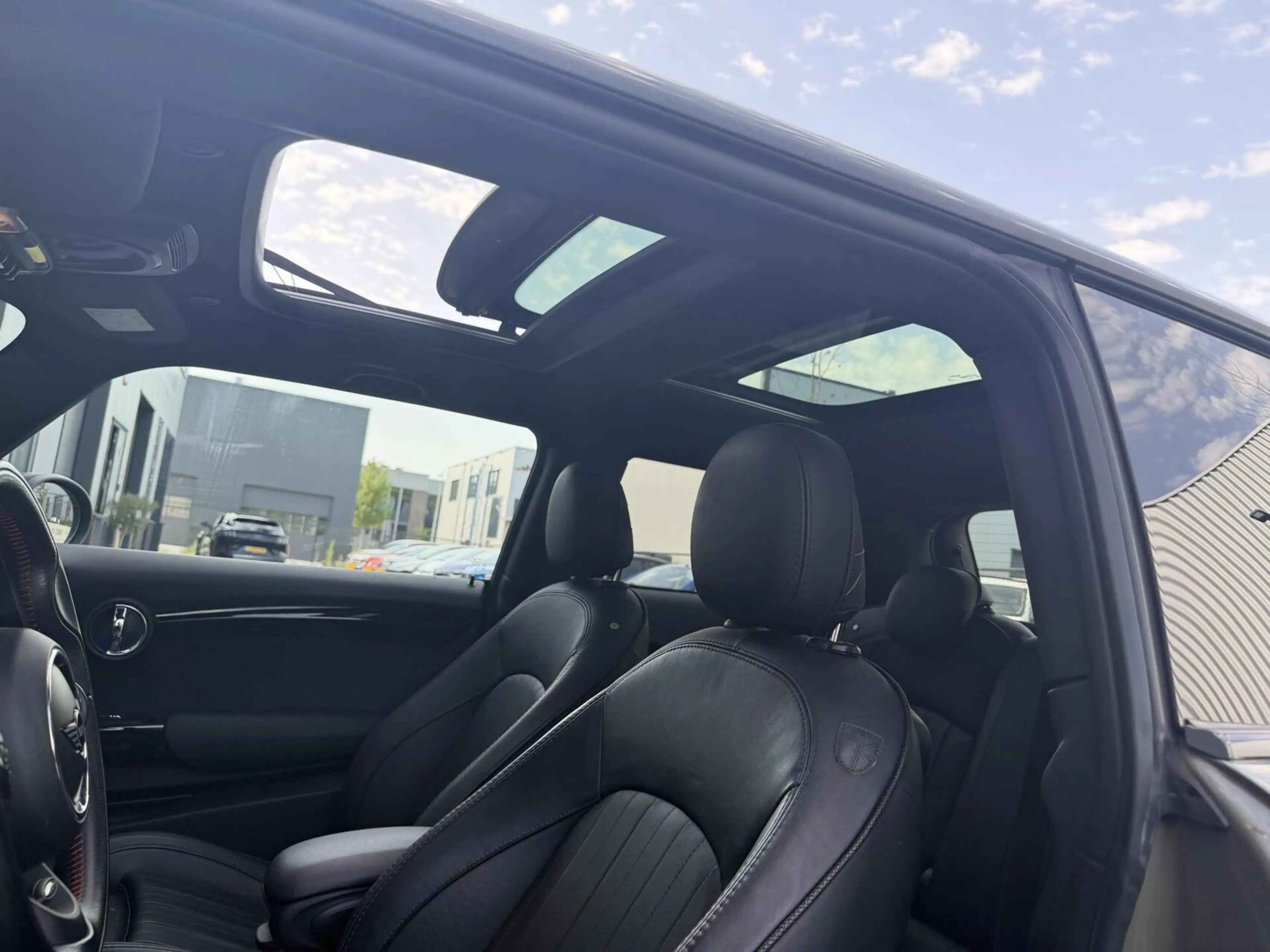 MINI John Cooper Works Mini 2.0 HK|HUD|PANO 232PK — photo 10
