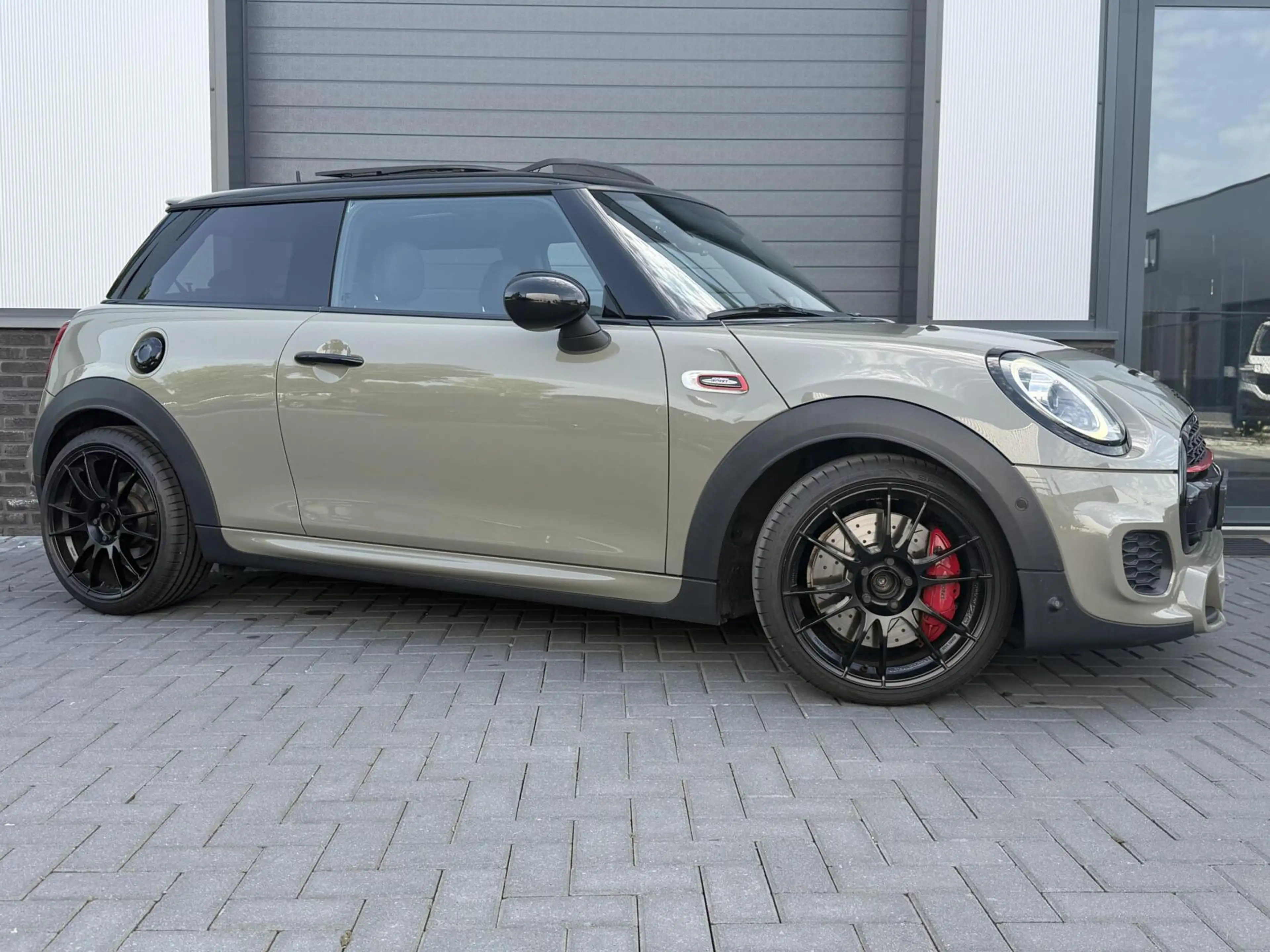 MINI John Cooper Works Mini 2.0 HK|HUD|PANO 232PK — photo 2