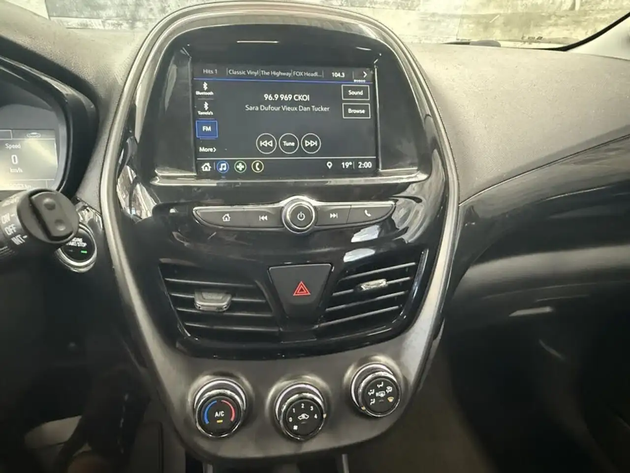 Chevrolet Spark photo Chevrolet Spark