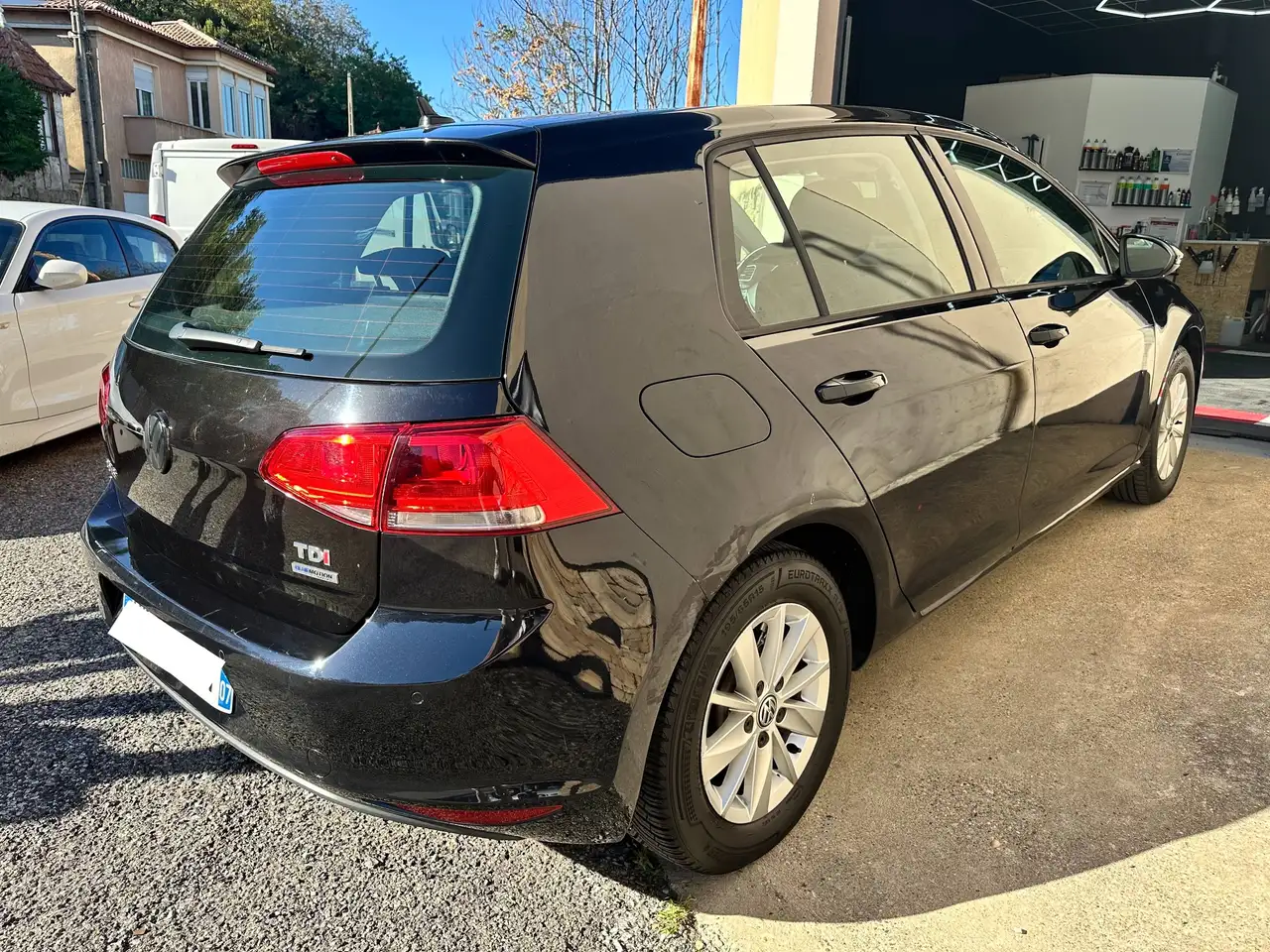 Volkswagen Golf Standard Model — photo 3