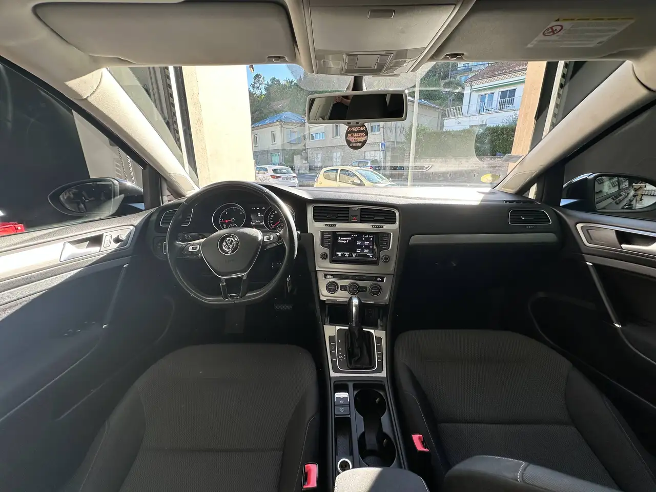 Volkswagen Golf Standard Model — photo 41