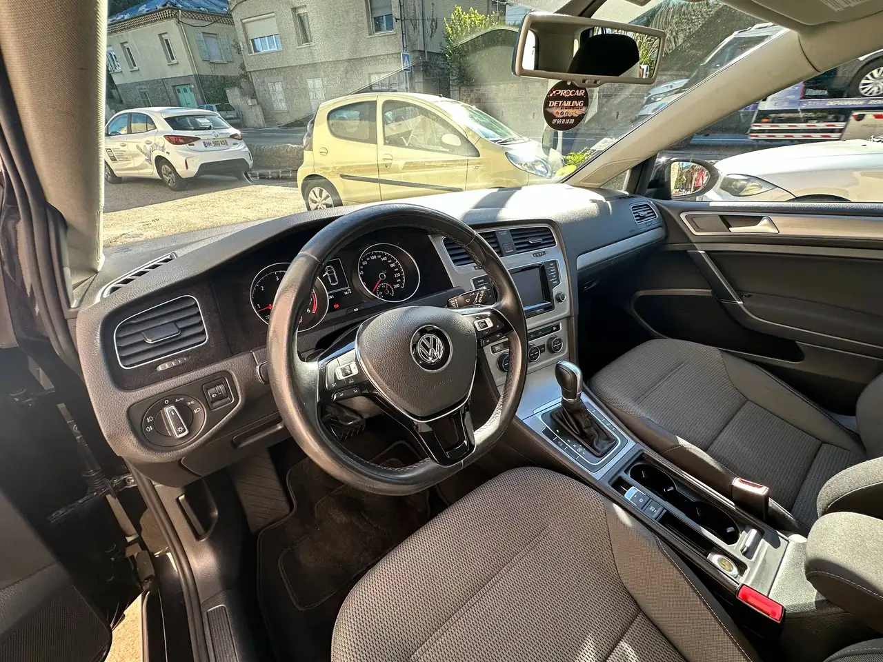 Volkswagen Golf Standard Model — photo 15