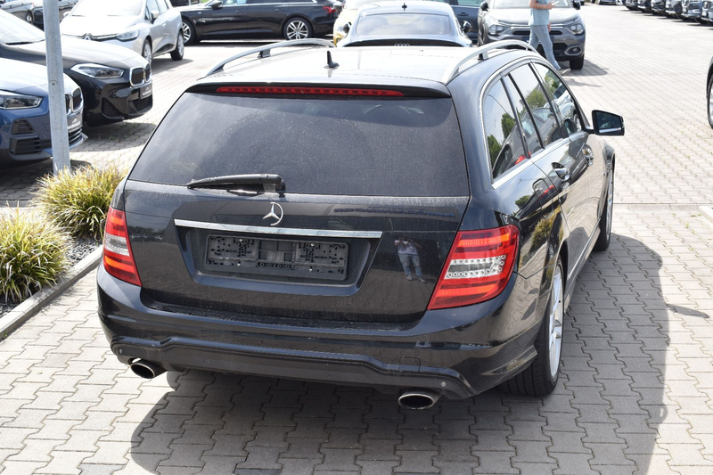 Mercedes-Benz C 300 CDI T 4Matic AMG-line Navi3D~Panorama — photo 5
