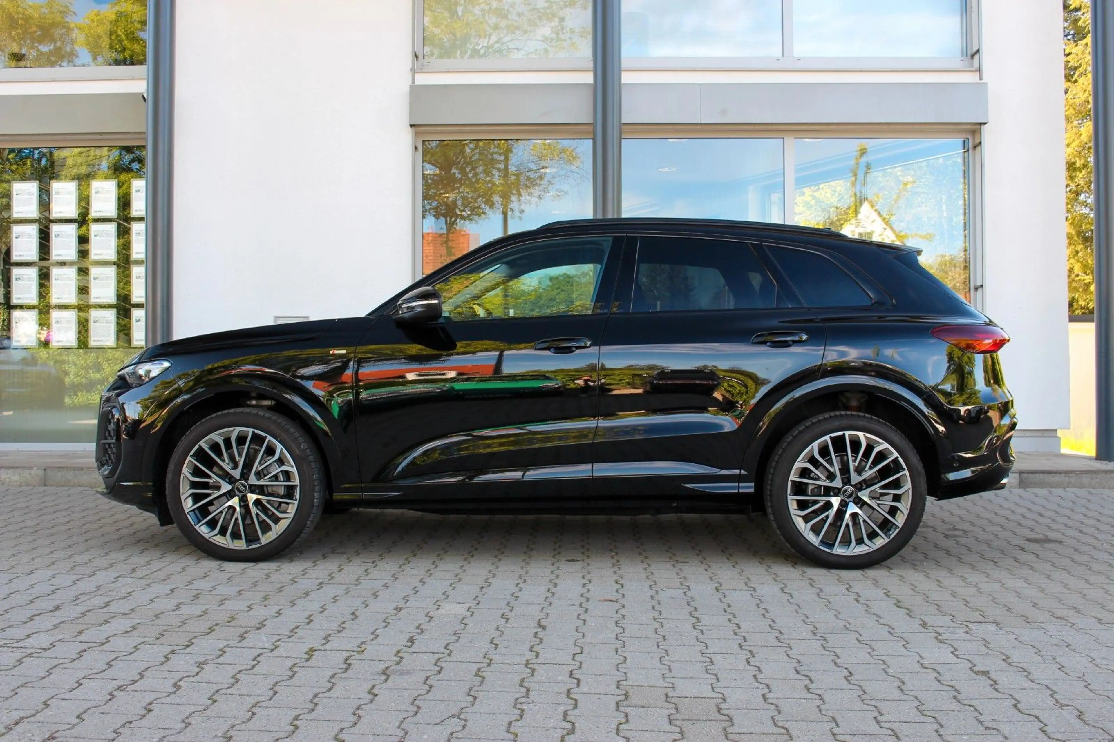 Audi Q5 2.0 TDI / S-LINE / 21"/ BUSINESS/ AHK — photo 8