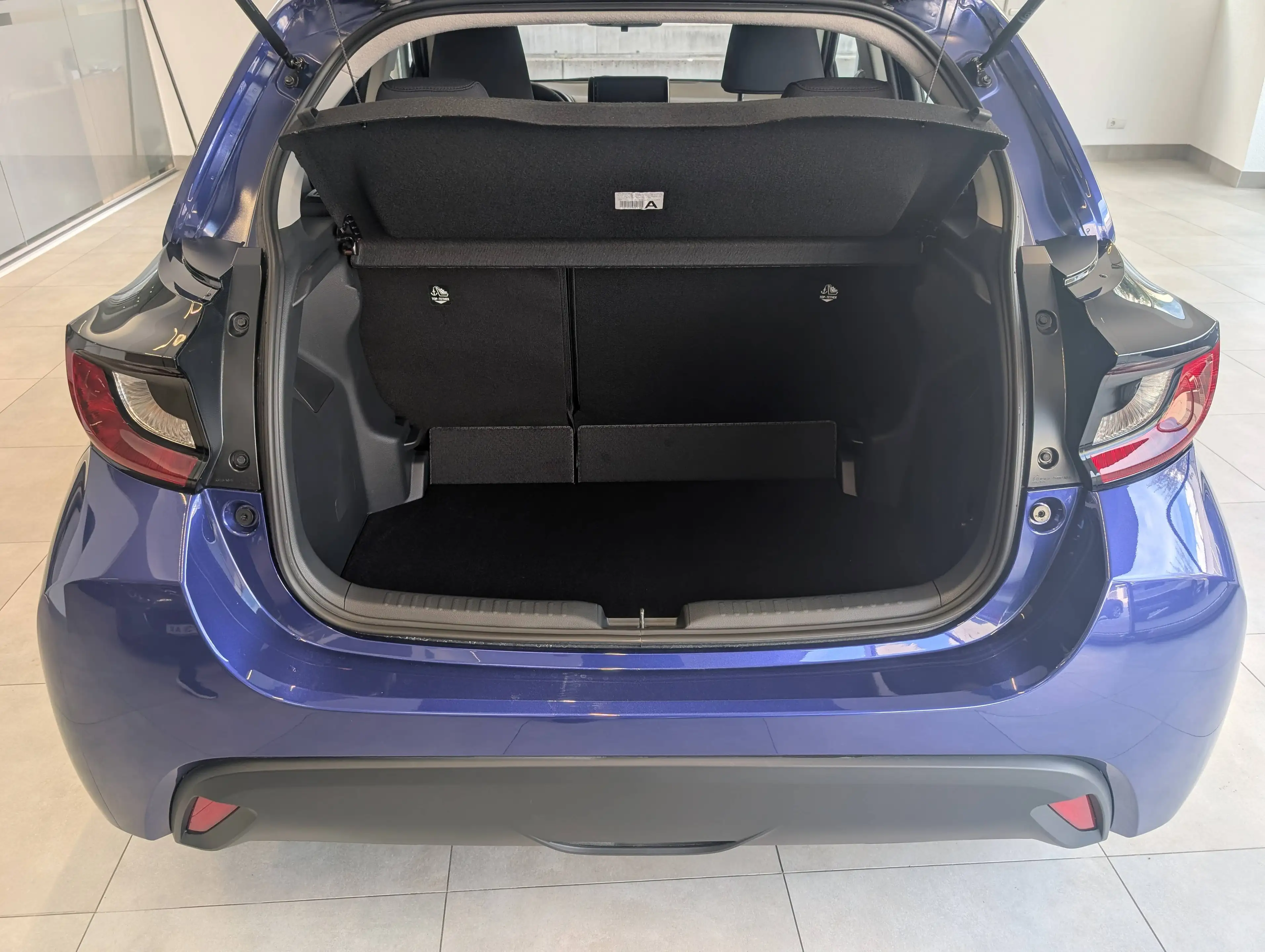 Mazda 2 Mazda 2 Hybrid Centre Line*Winterräder Gratis* — photo 5