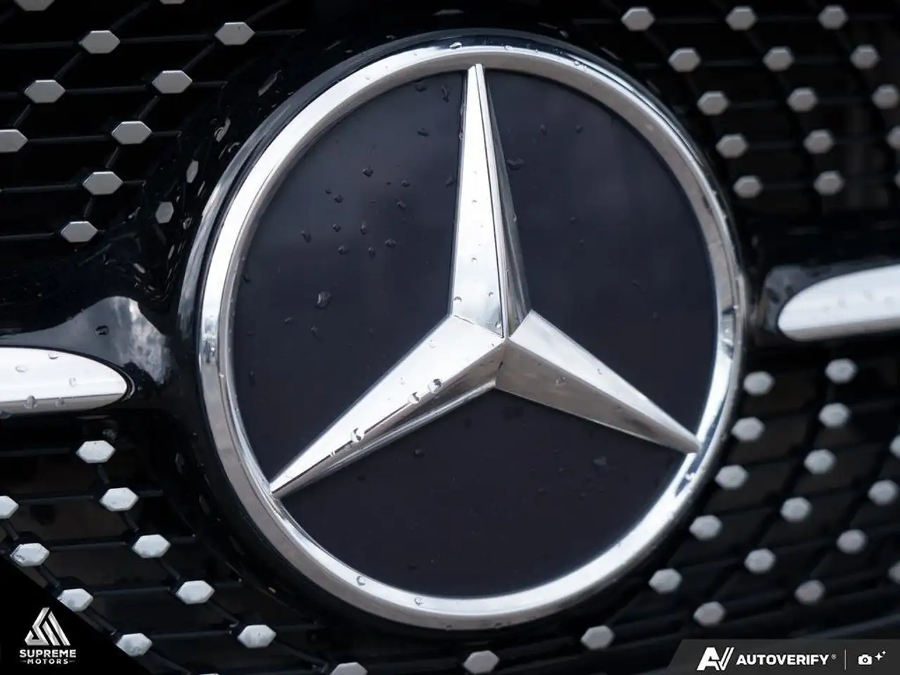 Mercedes-Benz A-Class снимка Mercedes-Benz A-Class