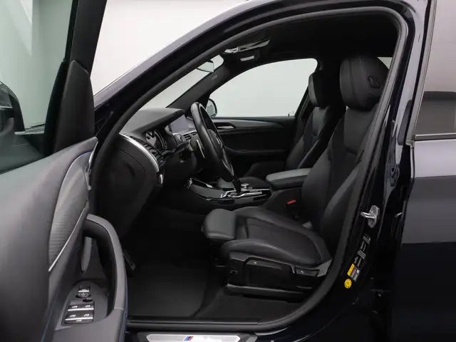 BMW X3 M view 19