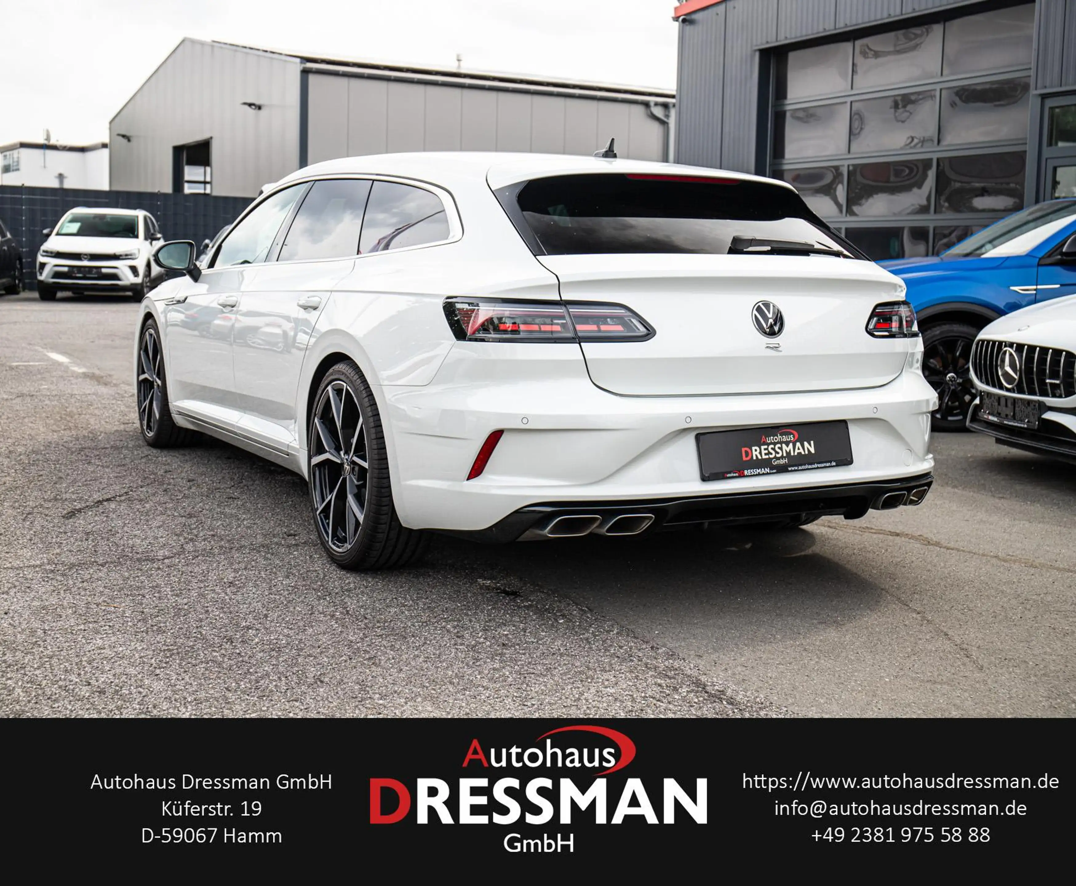 Volkswagen Arteon R SB LED NAVI ACC AHK PANO KAMERA CARBON — photo 6