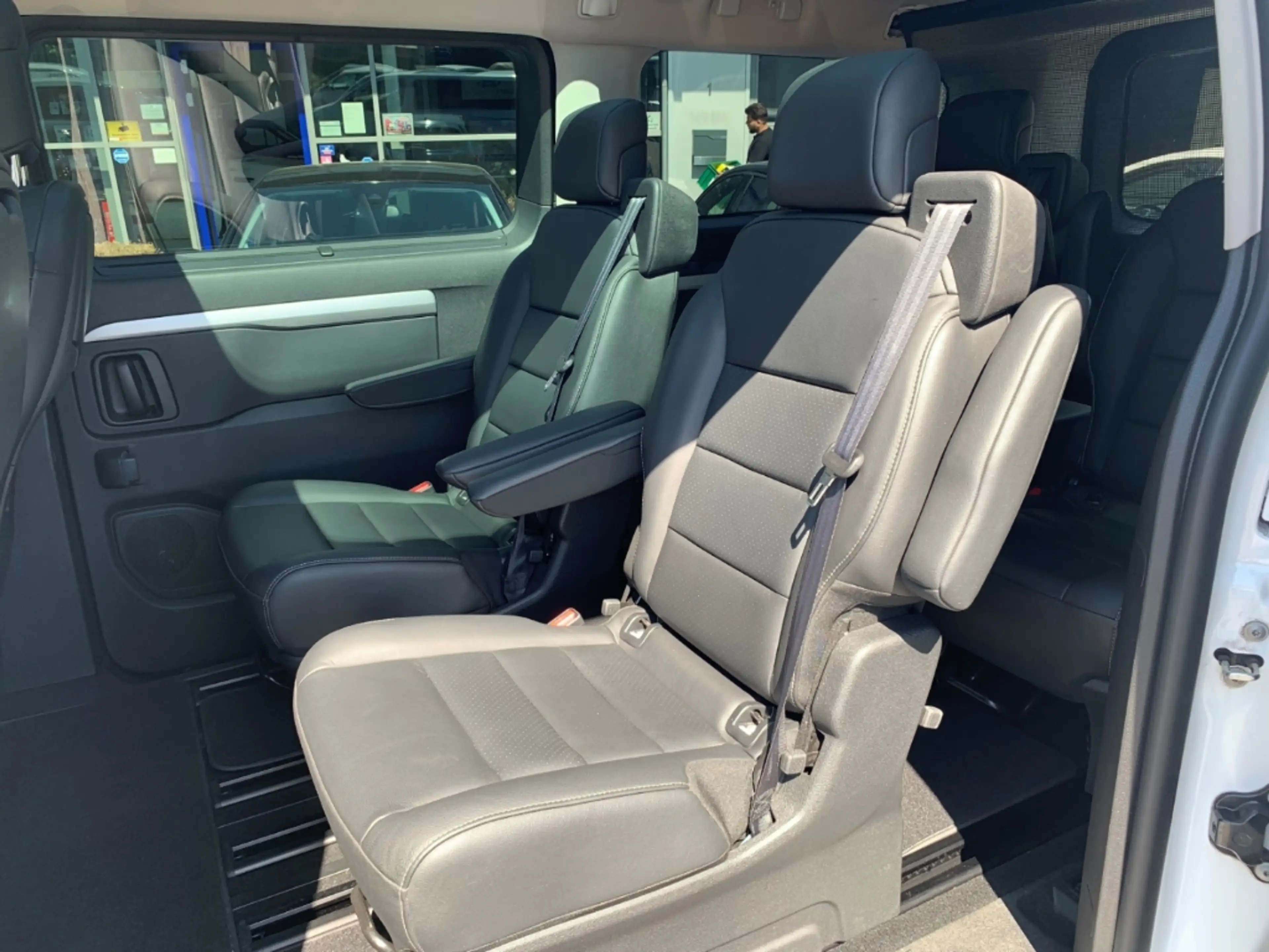 Citroen Spacetourer Business Lounge XL 6-Sitzer StandHZG Navi Leder Ma — photo 12