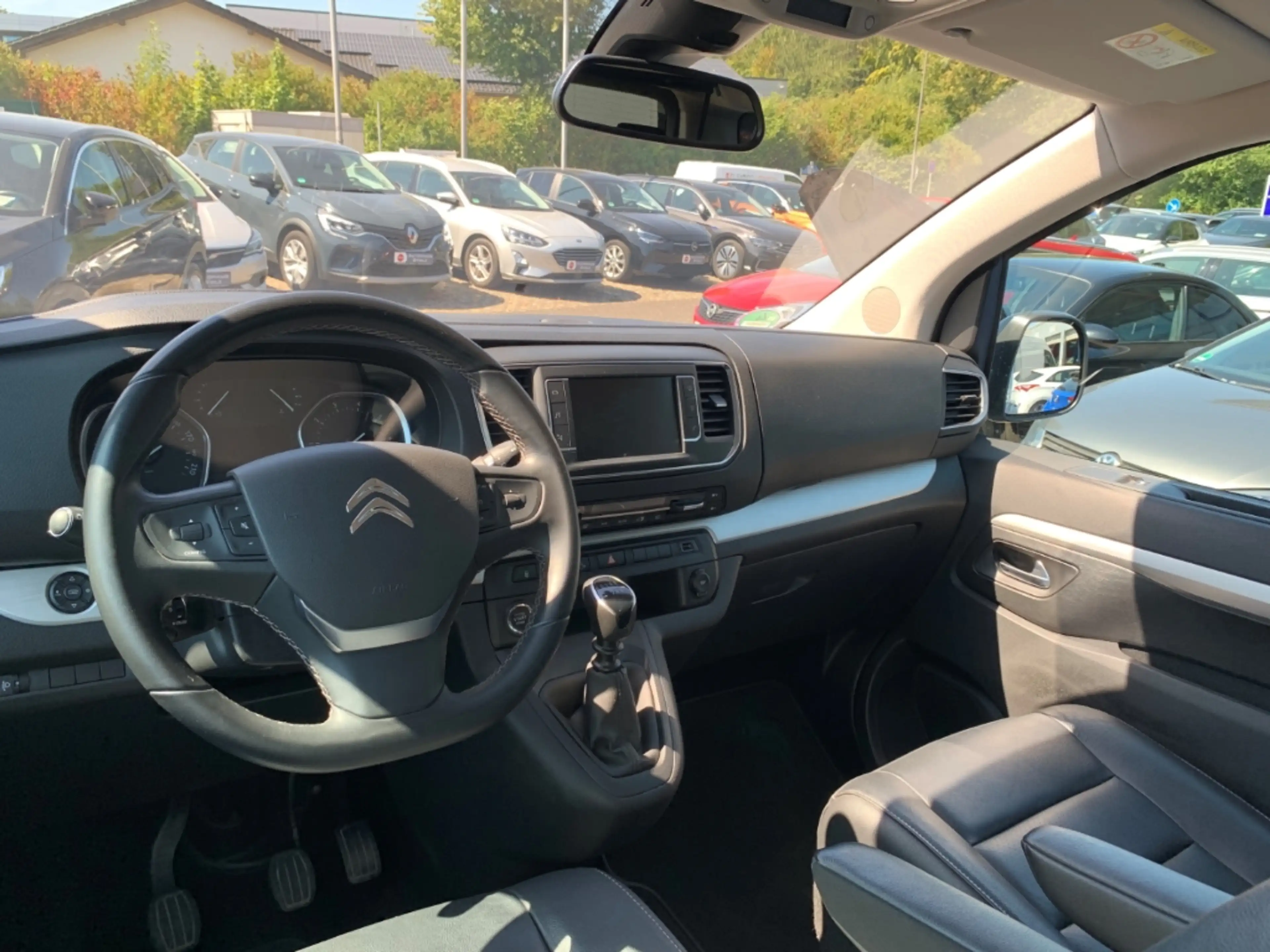 Citroen Spacetourer Business Lounge XL 6-Sitzer StandHZG Navi Leder Ma — photo 13