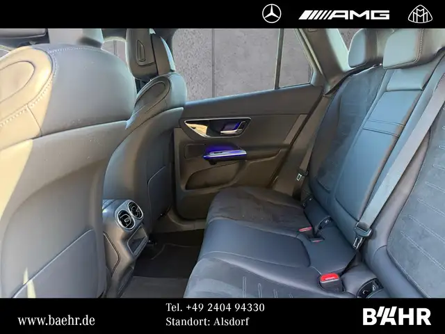 Mercedes-Benz GLC view 9