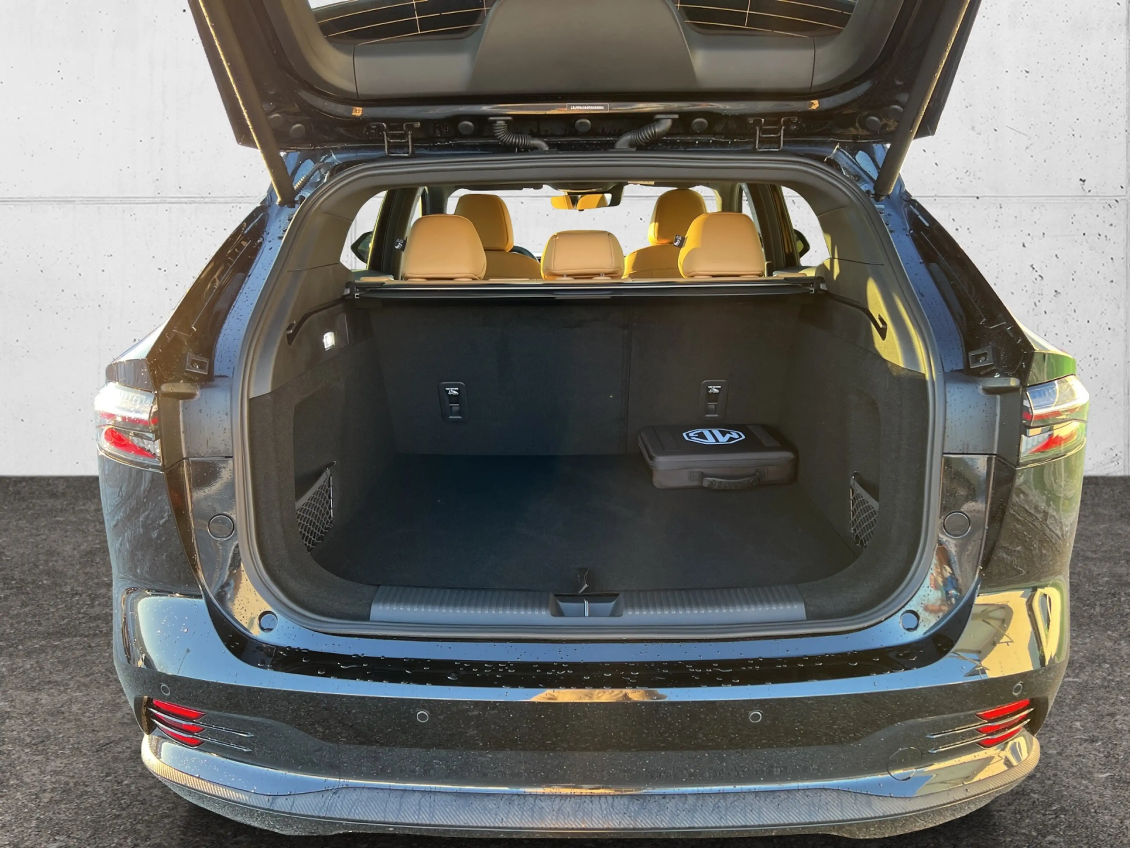 MG HS Plug-in Luxury 5t. — photo 9