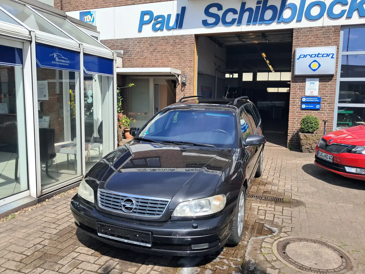 Opel Omega Caravan 2.6 V6 Executive Edition Verde - 1