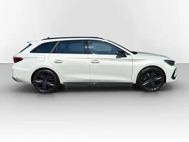 Cupra Leon view 5