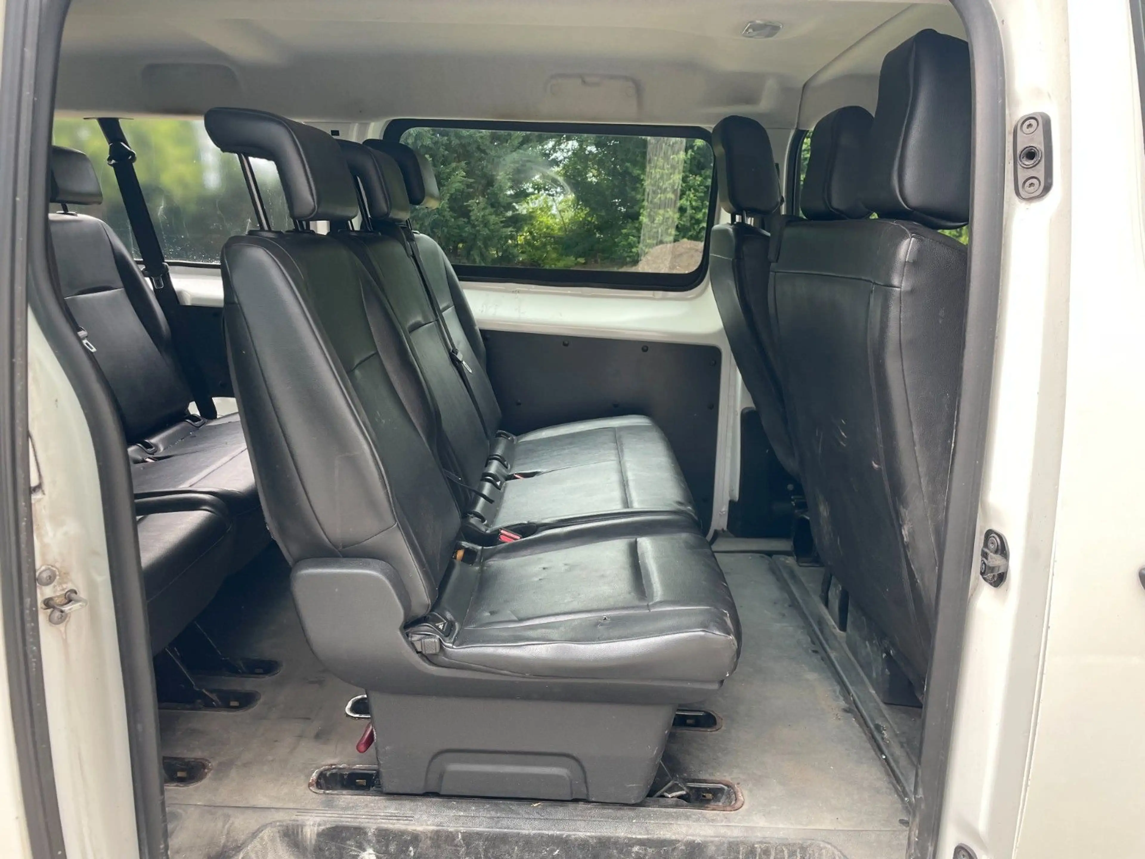 Peugeot Expert Traveller Kombi L3, Klima, AHK , Euro 6 — photo 14