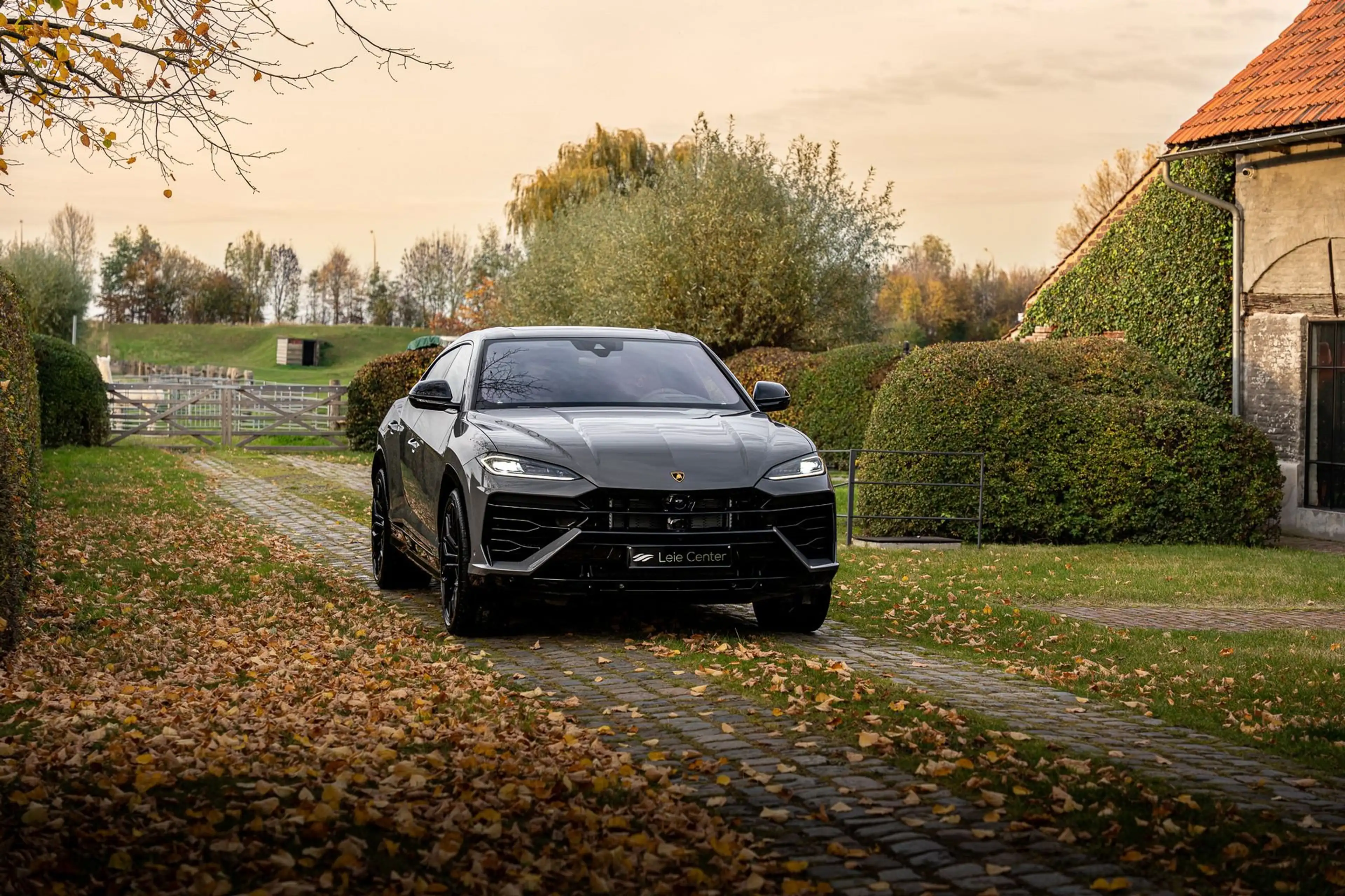 Lamborghini Urus SE 2025 / 588kW / PLUG-IN / 51G CO2 — photo 9