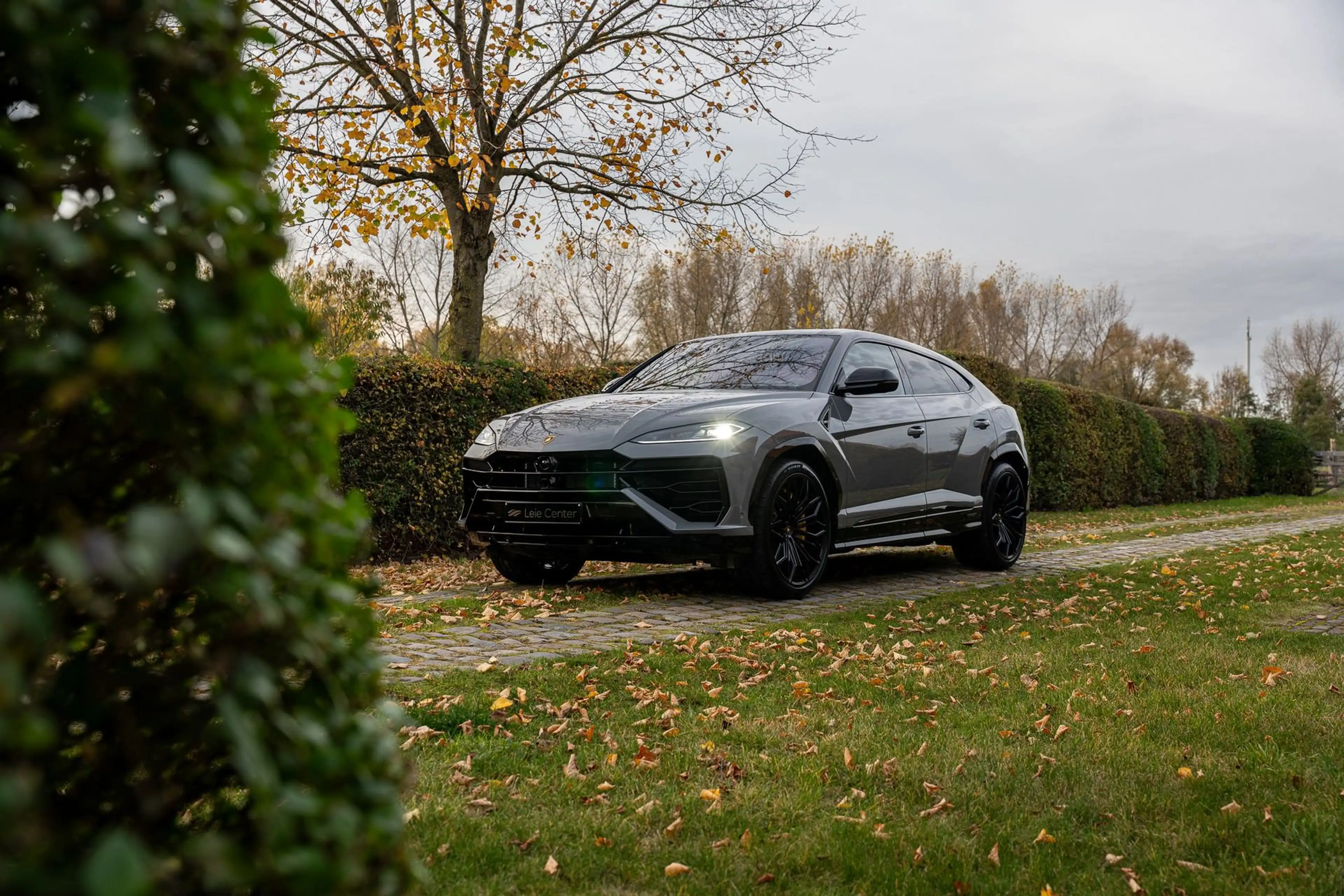 Lamborghini Urus SE 2025 / 588kW / PLUG-IN / 51G CO2 — photo 8