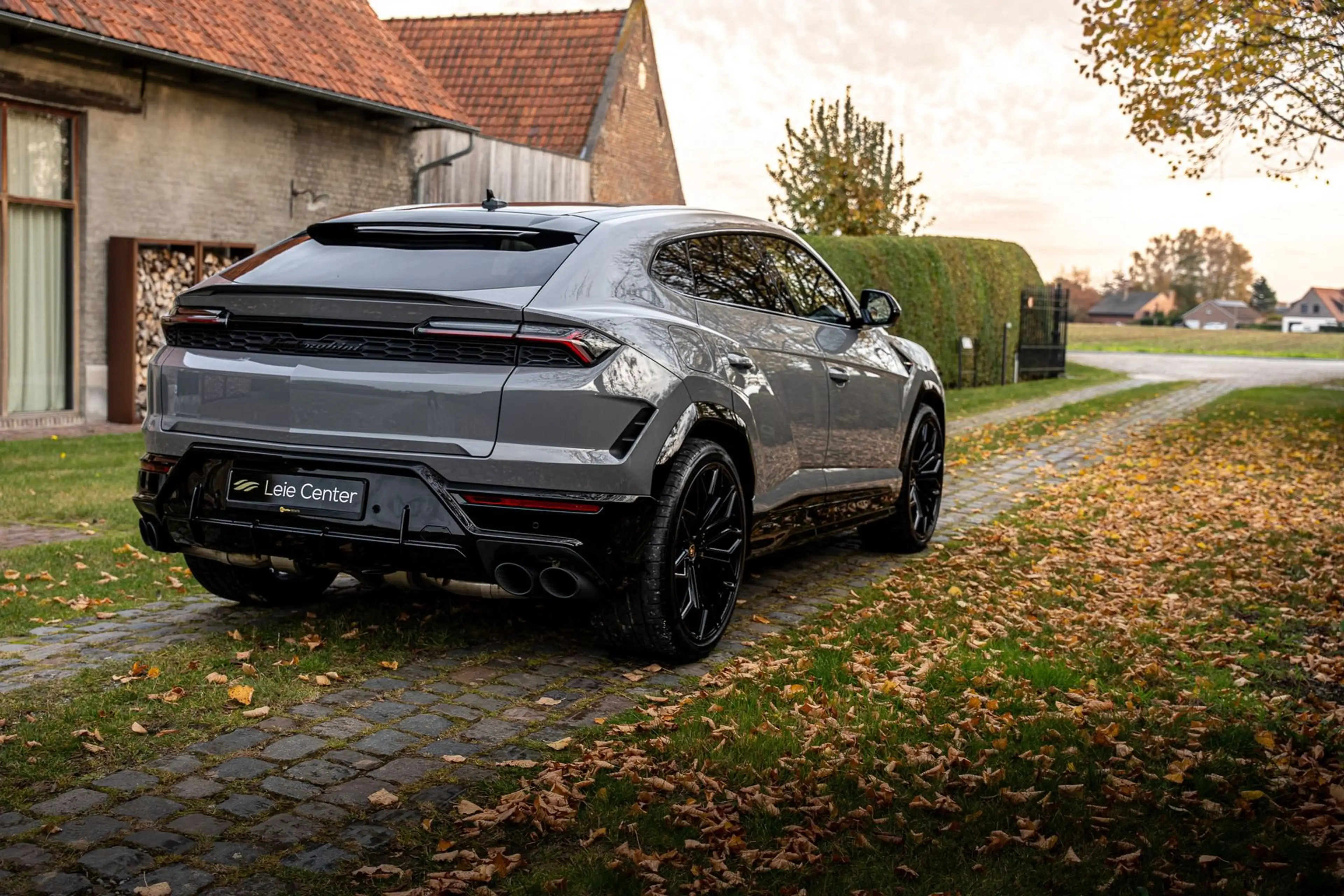 Lamborghini Urus SE 2025 / 588kW / PLUG-IN / 51G CO2 — photo 3